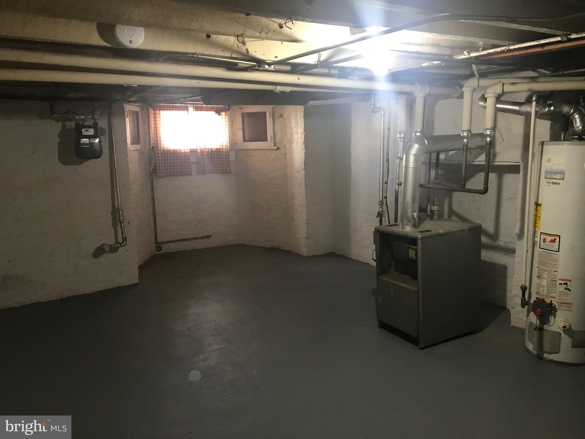 CURTIS BAY - Residential Lease