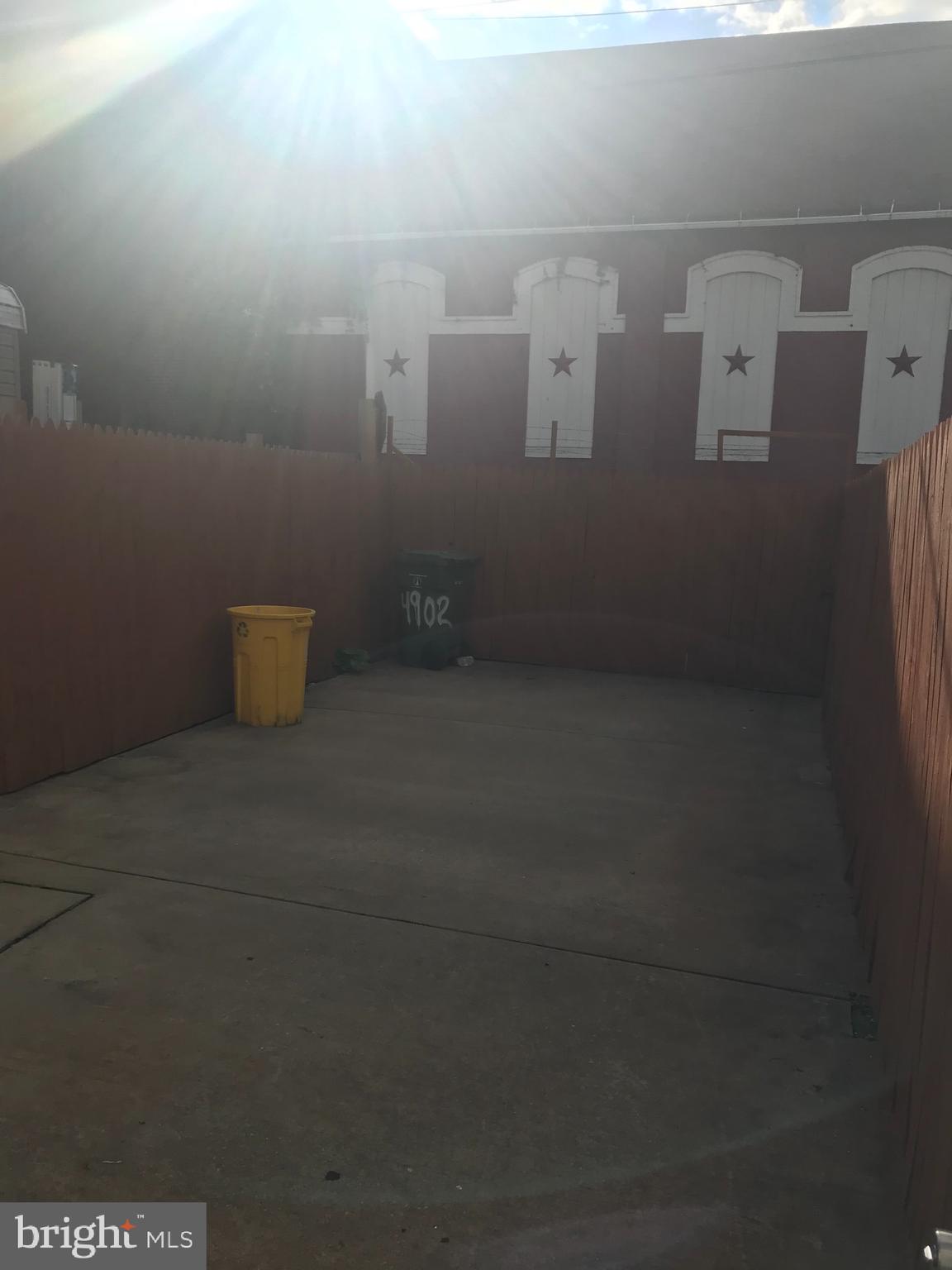 CURTIS BAY - Residential Lease