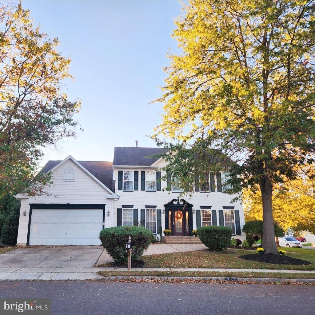 Photo of 37 Equestrian Drive, BURLINGTON, NJ 08016 (MLS # NJBL2098114)