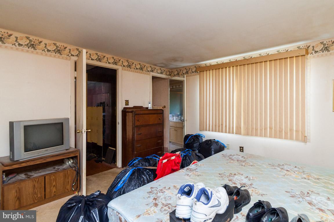 ROCKLEDGE AT BELAIR - Residential