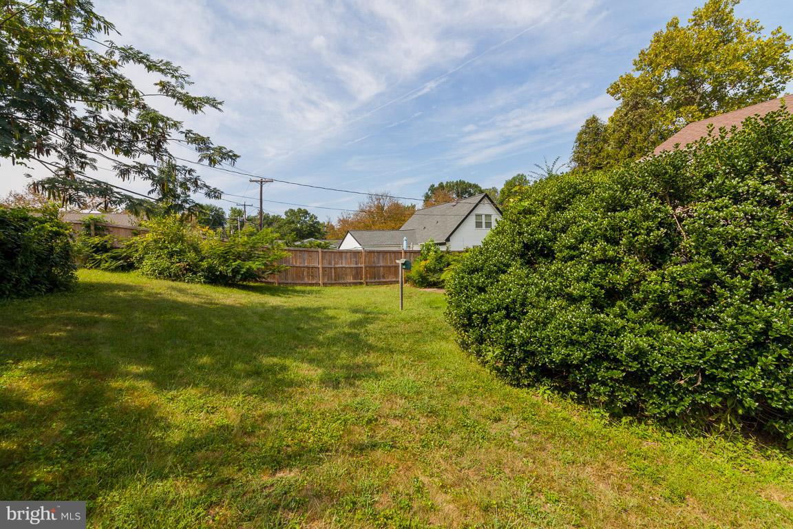 ROCKLEDGE AT BELAIR - Residential