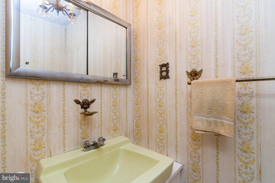 ROCKLEDGE AT BELAIR - Residential