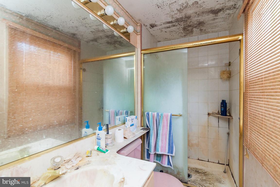 ROCKLEDGE AT BELAIR - Residential