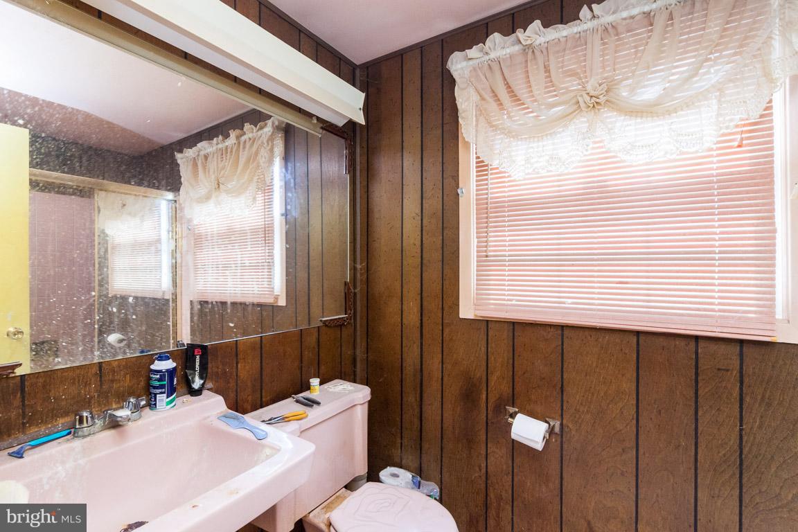 ROCKLEDGE AT BELAIR - Residential