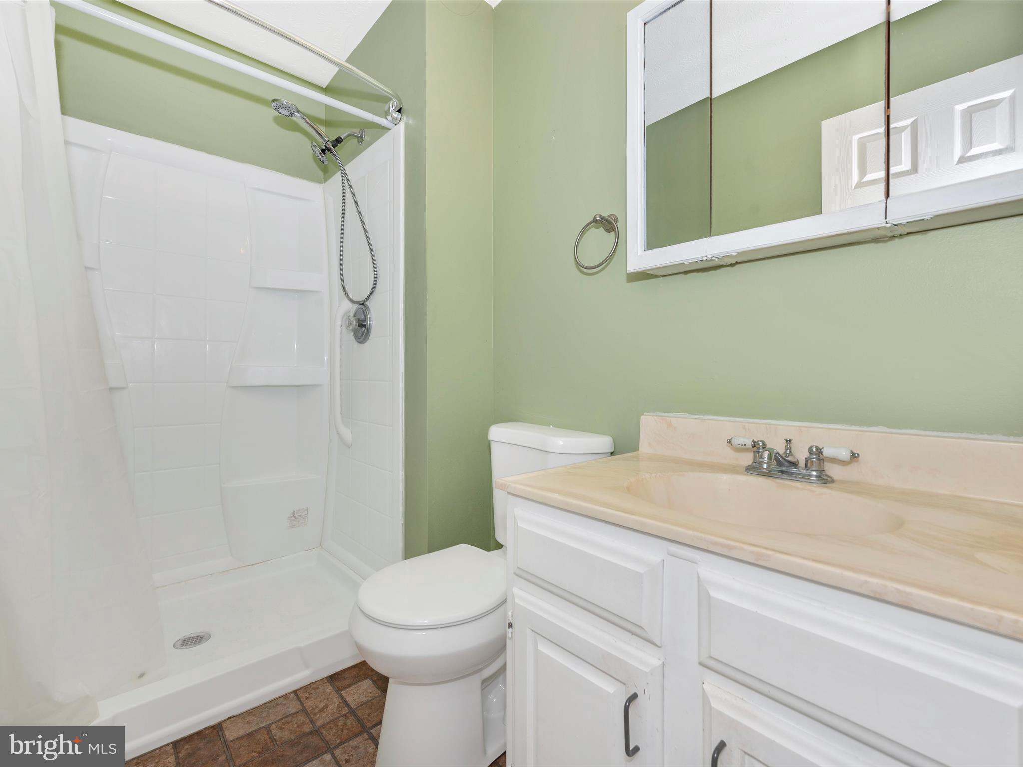 ROLLING HILLS - Residential