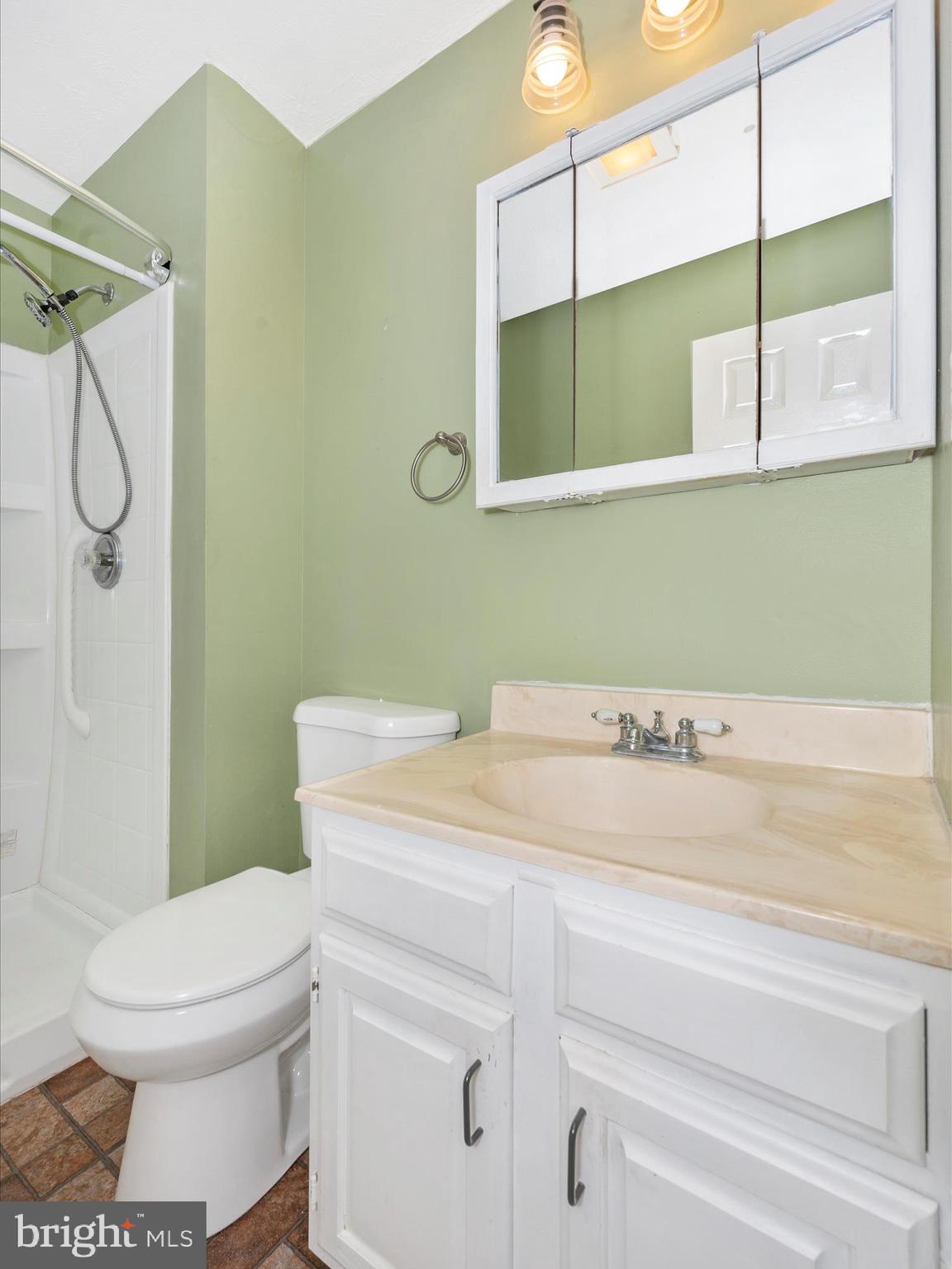 ROLLING HILLS - Residential