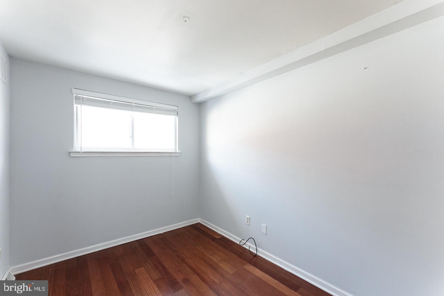 FAIRMOUNT - Residential Lease