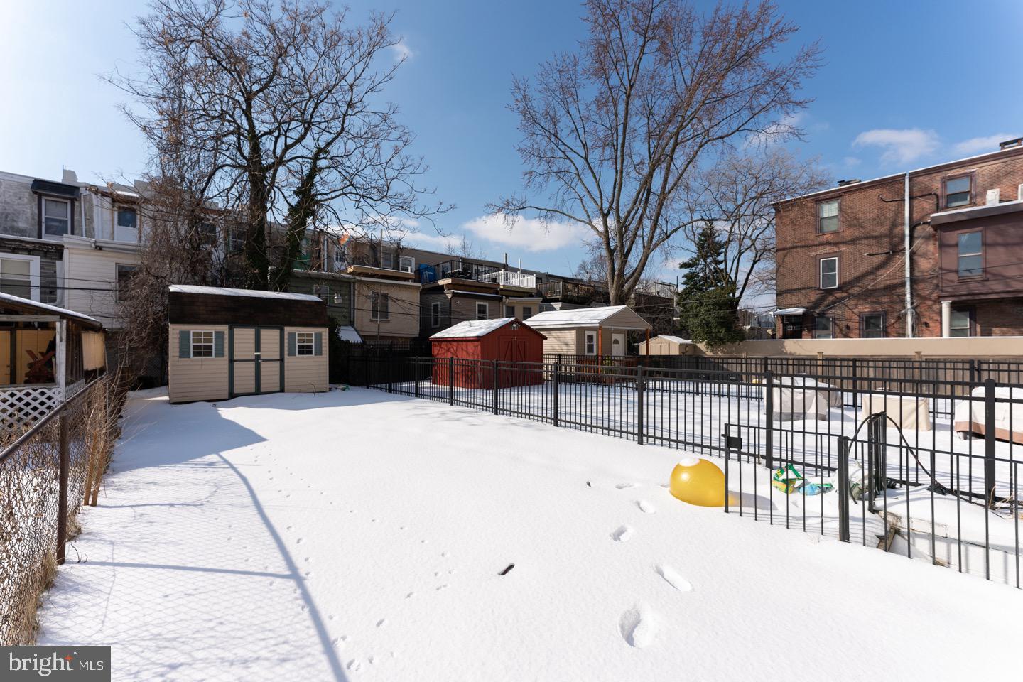 FAIRMOUNT - Residential Lease