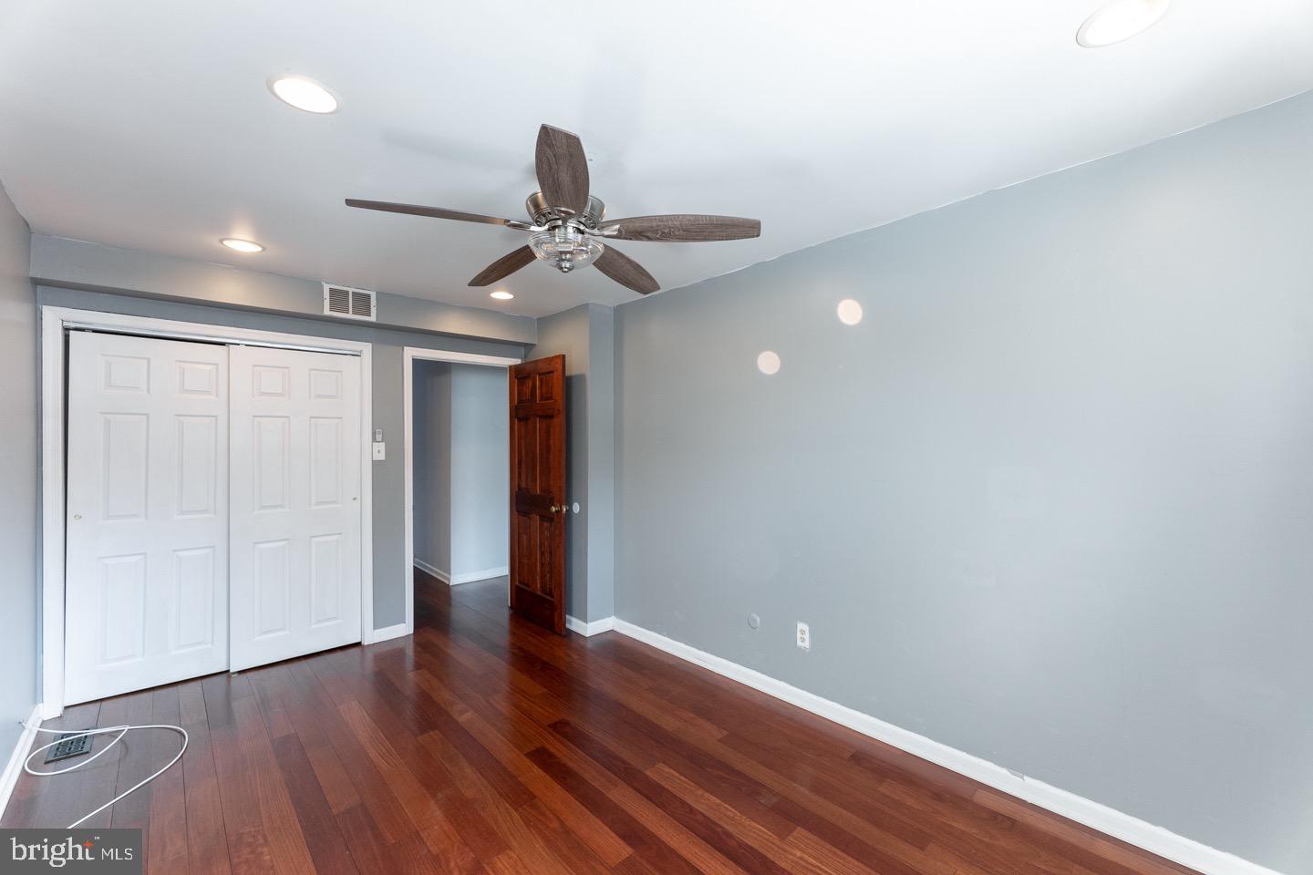 FAIRMOUNT - Residential Lease