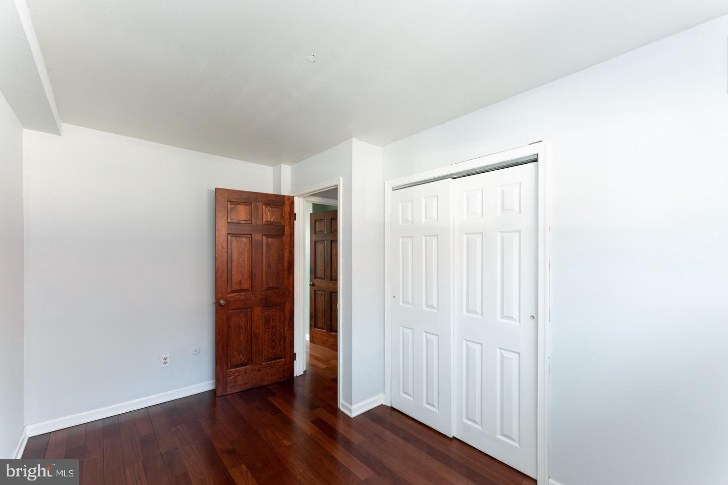 FAIRMOUNT - Residential Lease