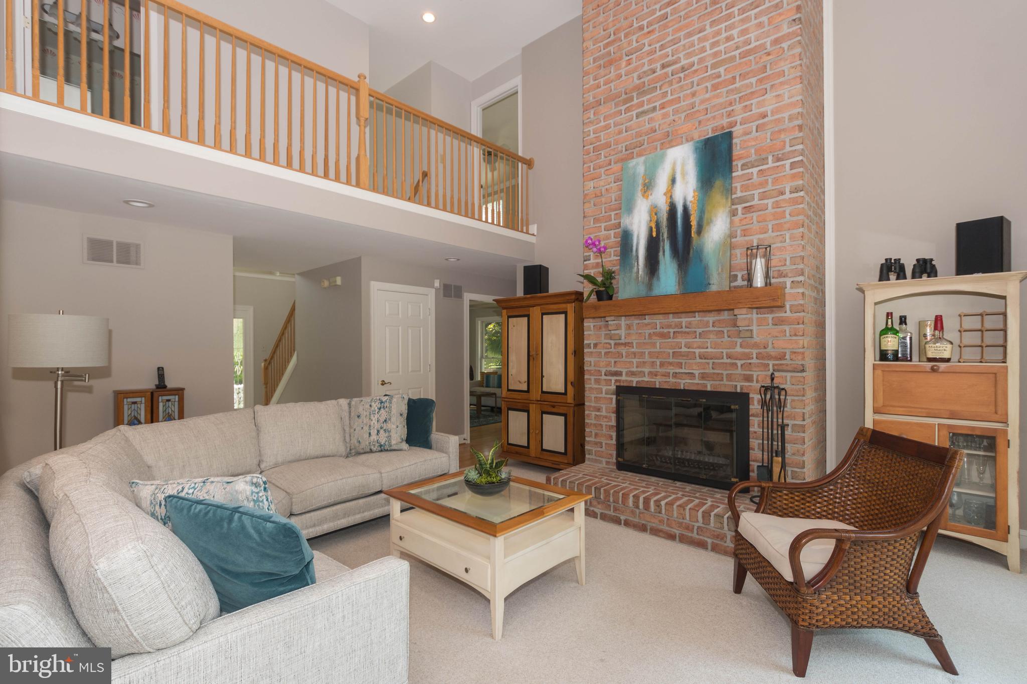 COOL MEADOW FARMS - Residential