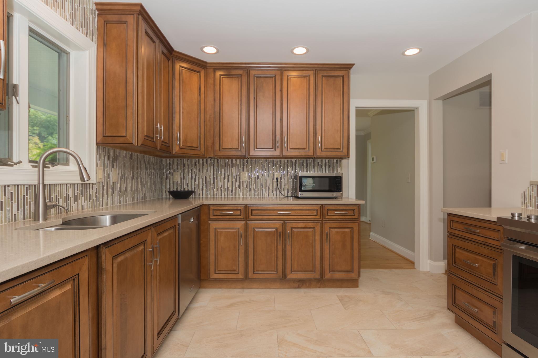 COOL MEADOW FARMS - Residential