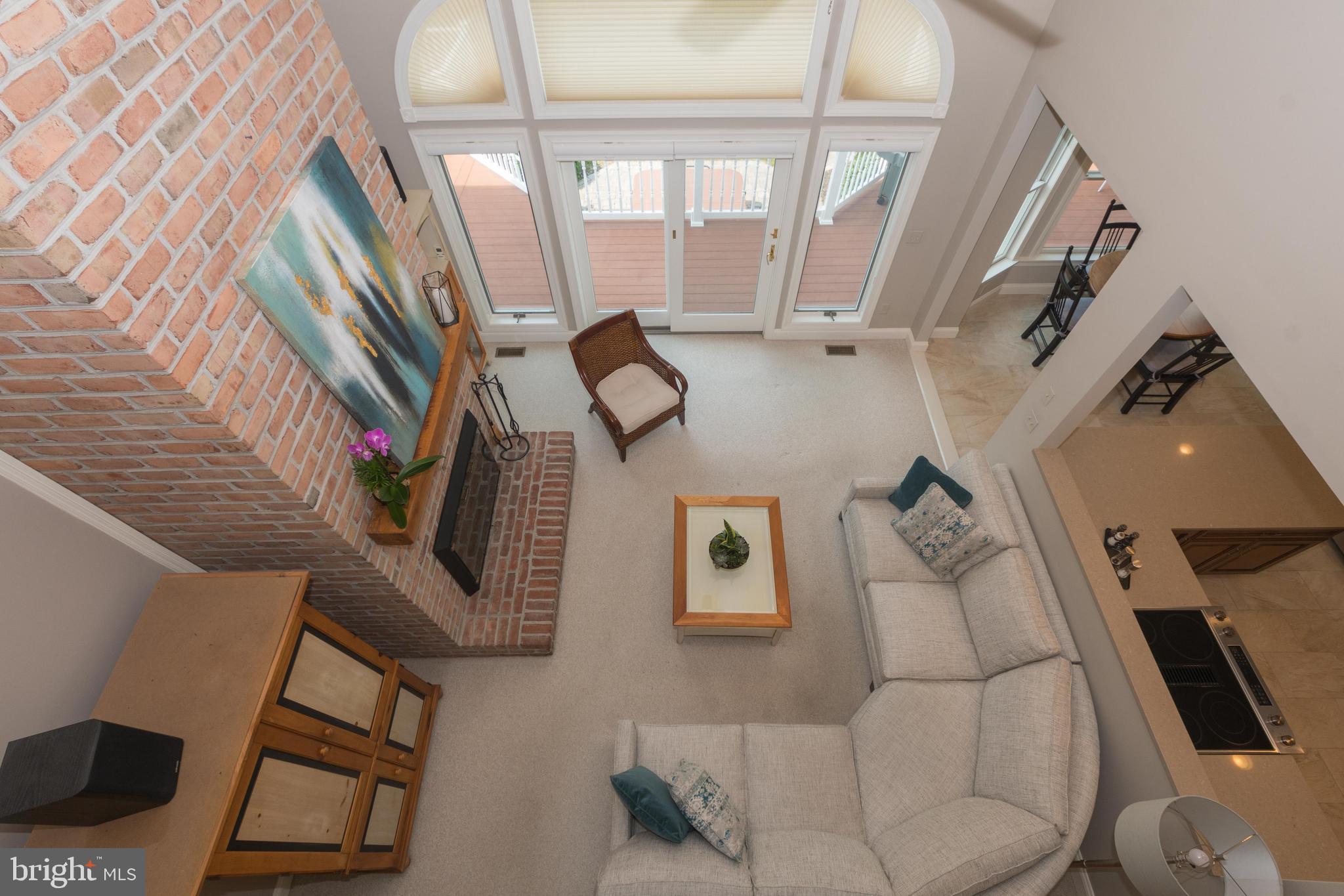 COOL MEADOW FARMS - Residential