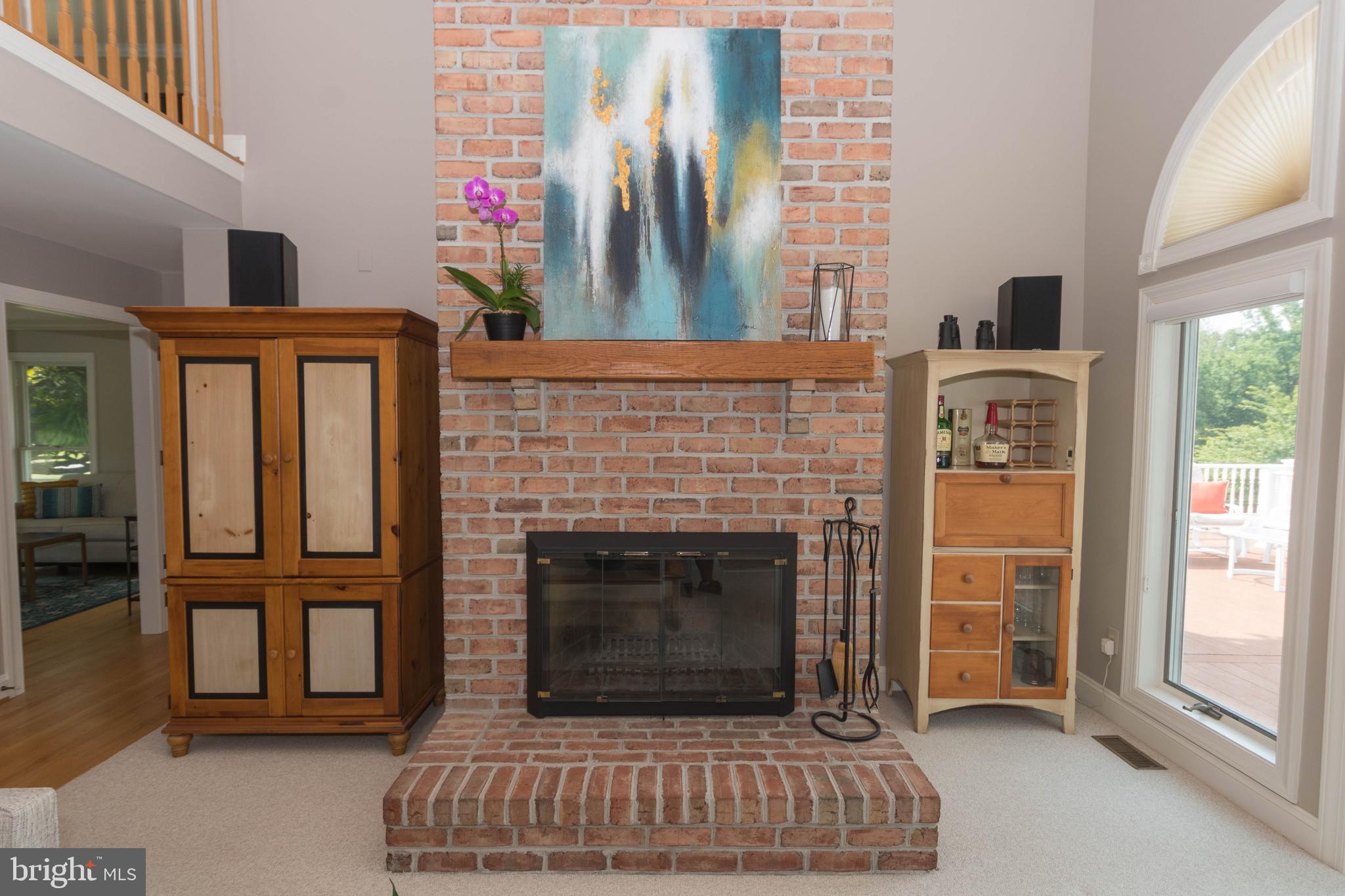 COOL MEADOW FARMS - Residential