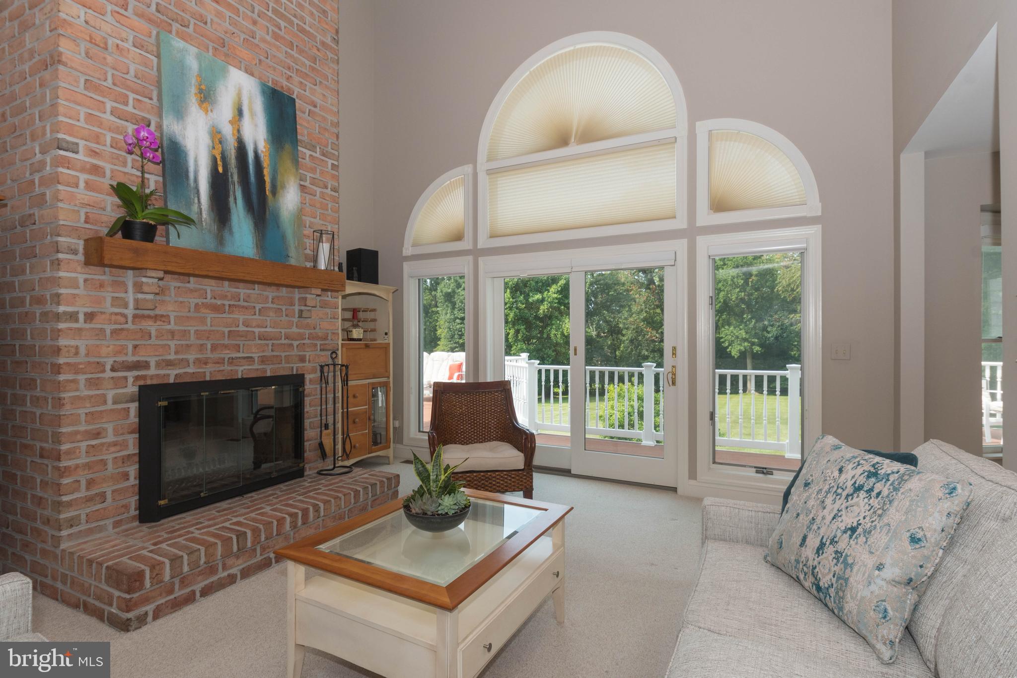 COOL MEADOW FARMS - Residential