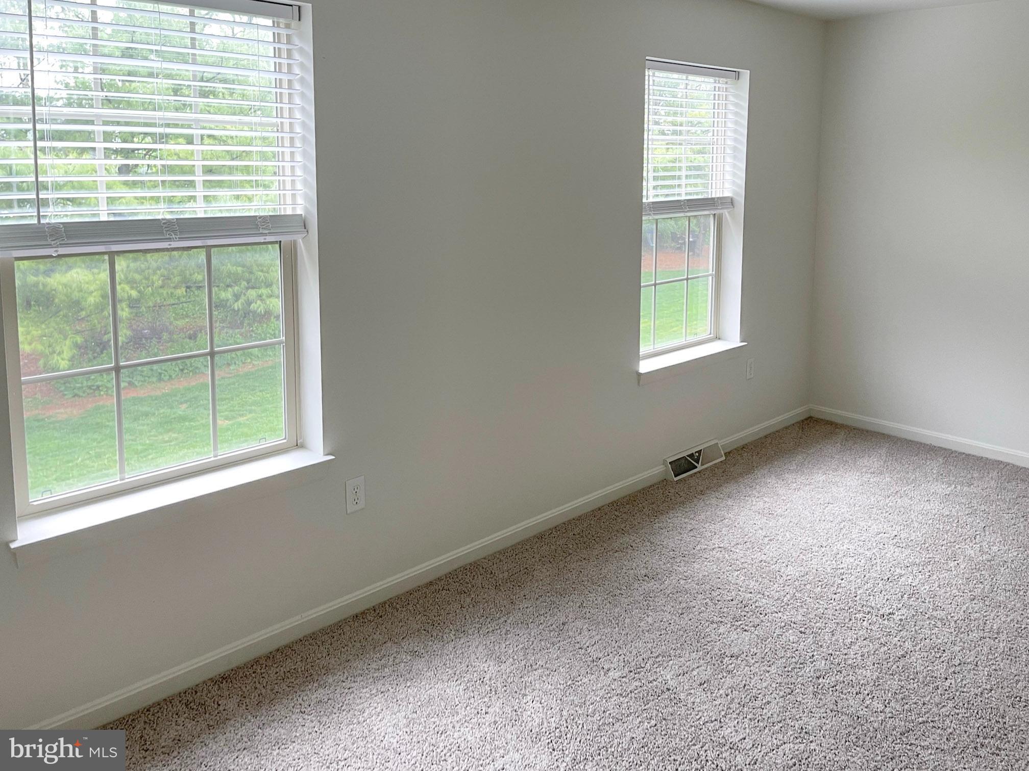 DONEGAL CROSSINGS - Residential