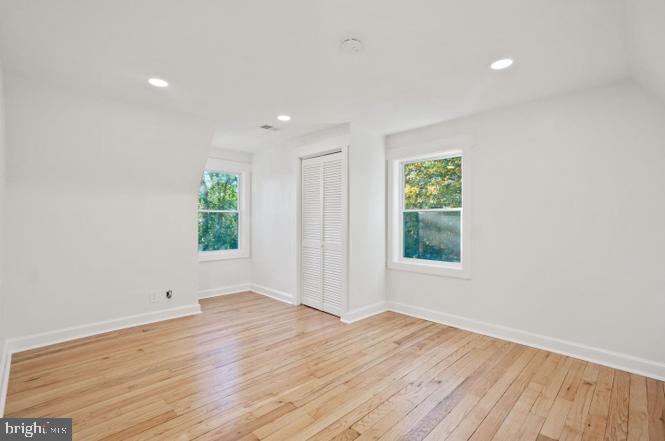 PINECREST - Residential