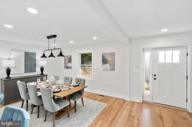 PINECREST - Residential