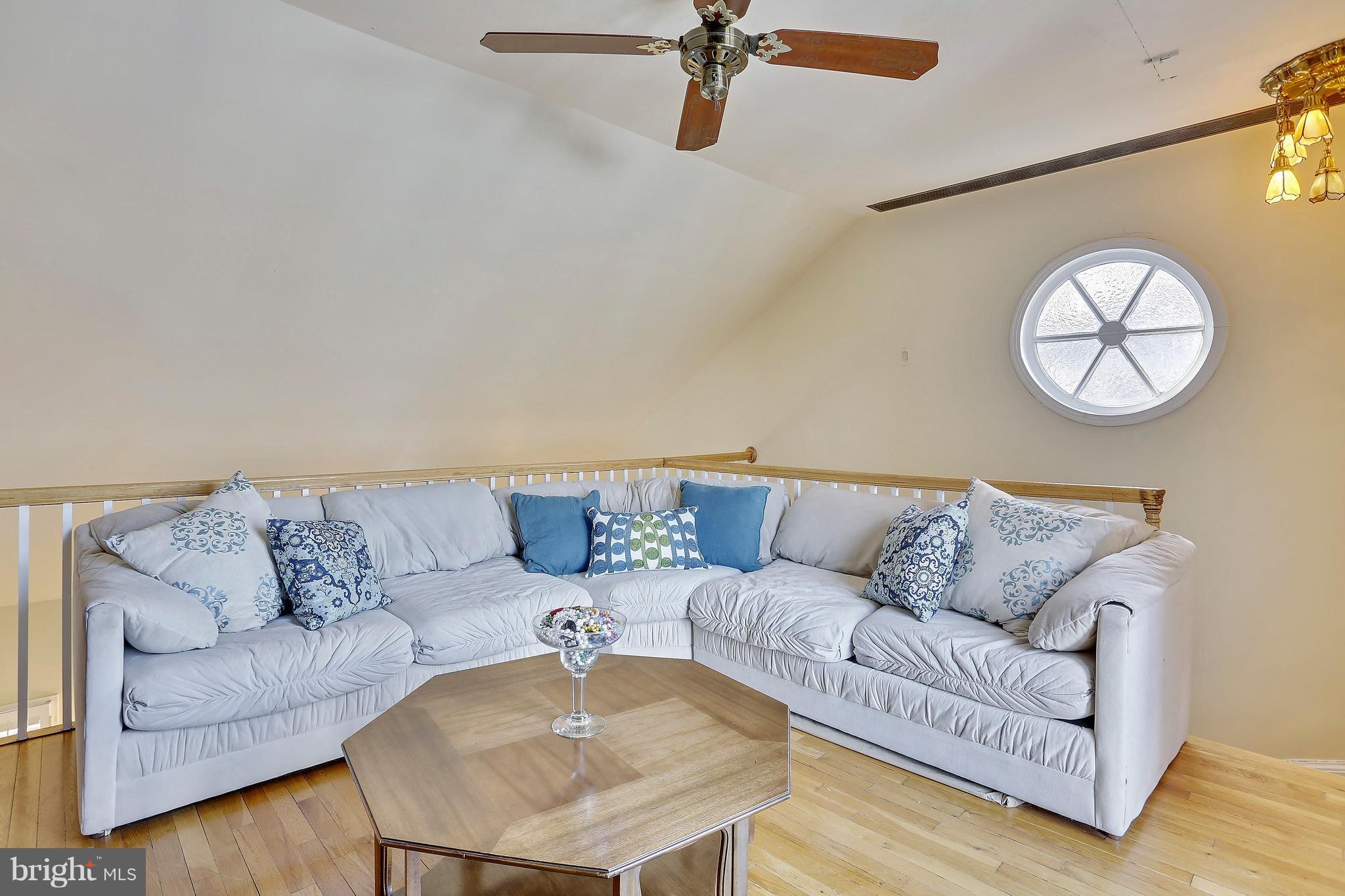 OLD TOWN - Residential