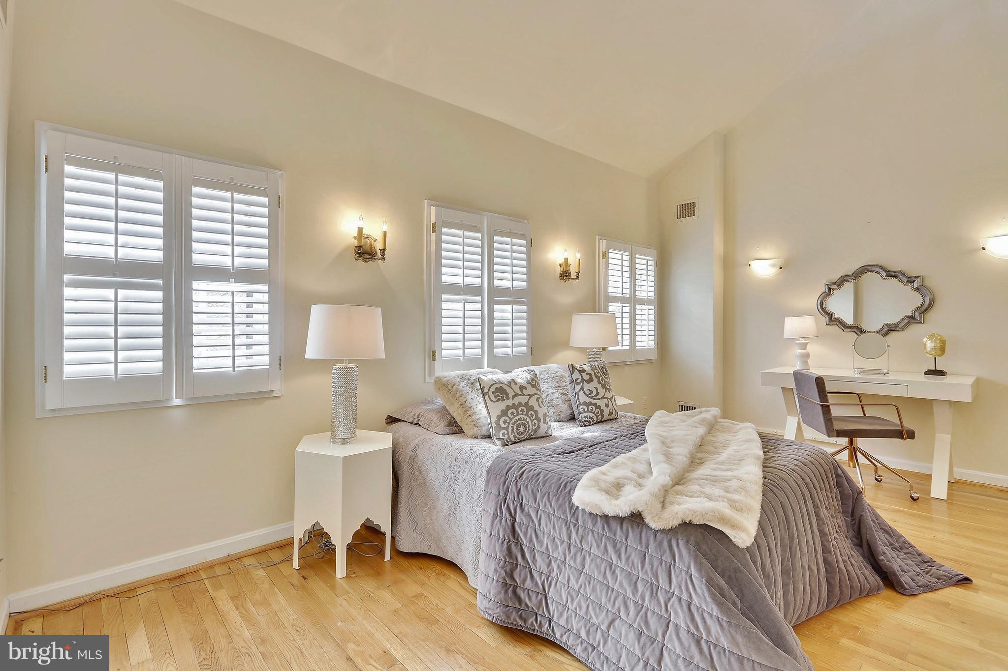 OLD TOWN - Residential