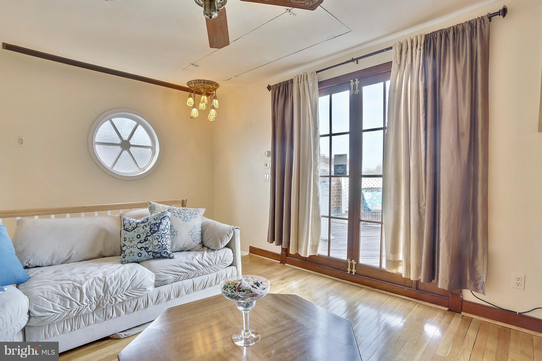 OLD TOWN - Residential