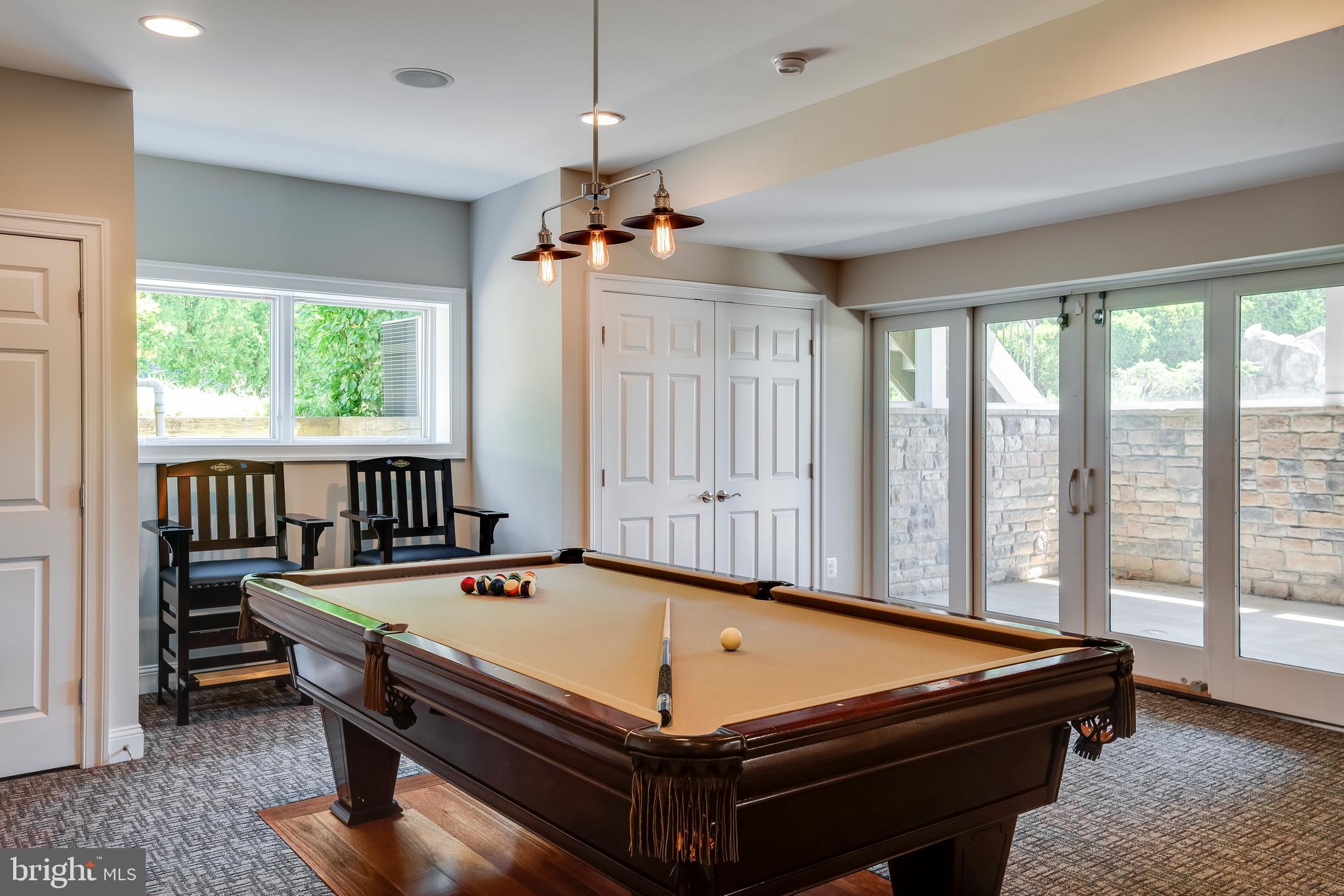 WAREHOUSE CREEK - Residential