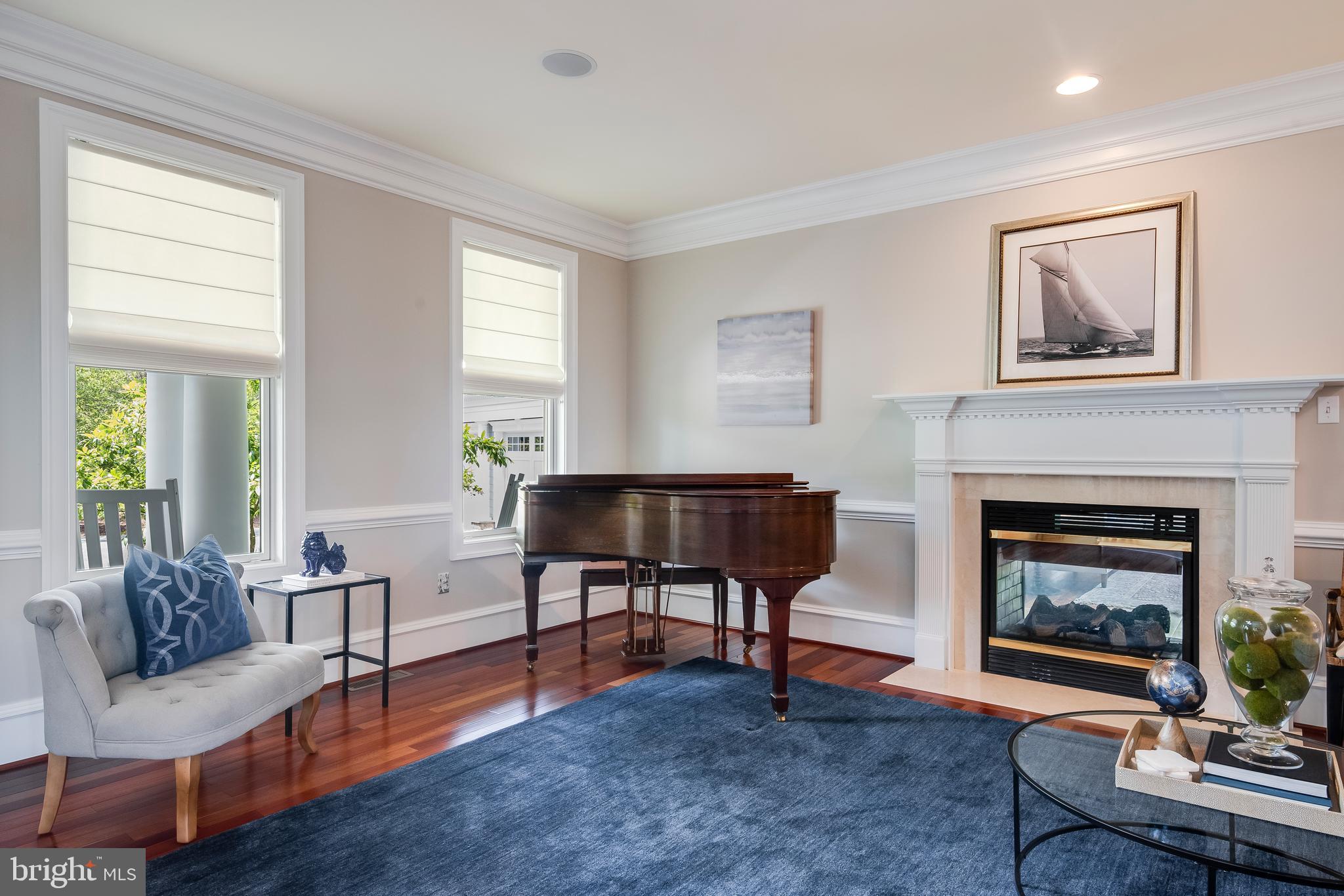 WAREHOUSE CREEK - Residential