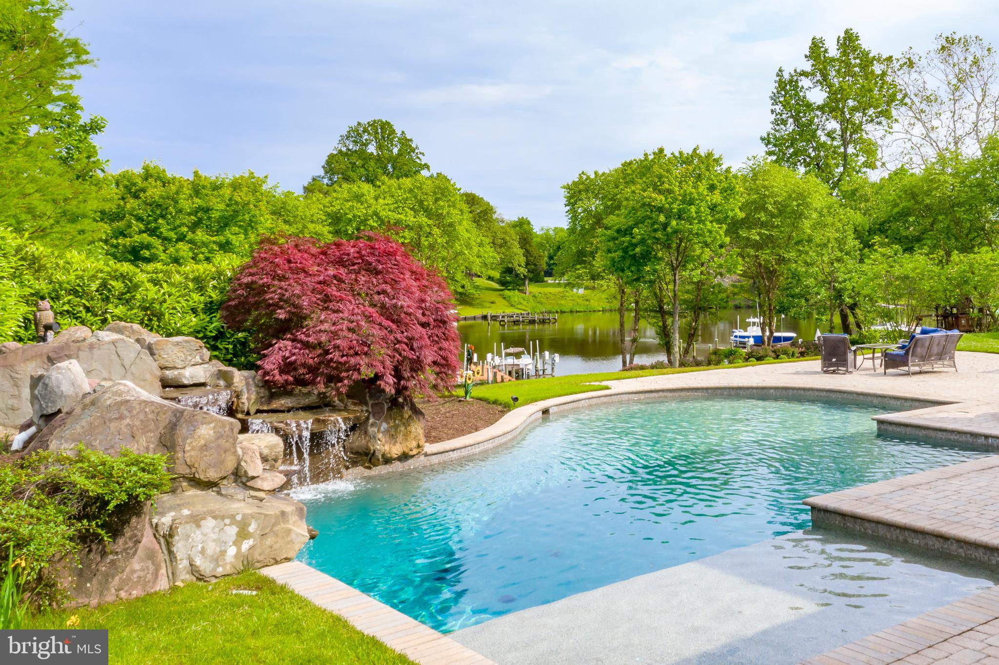 WAREHOUSE CREEK - Residential