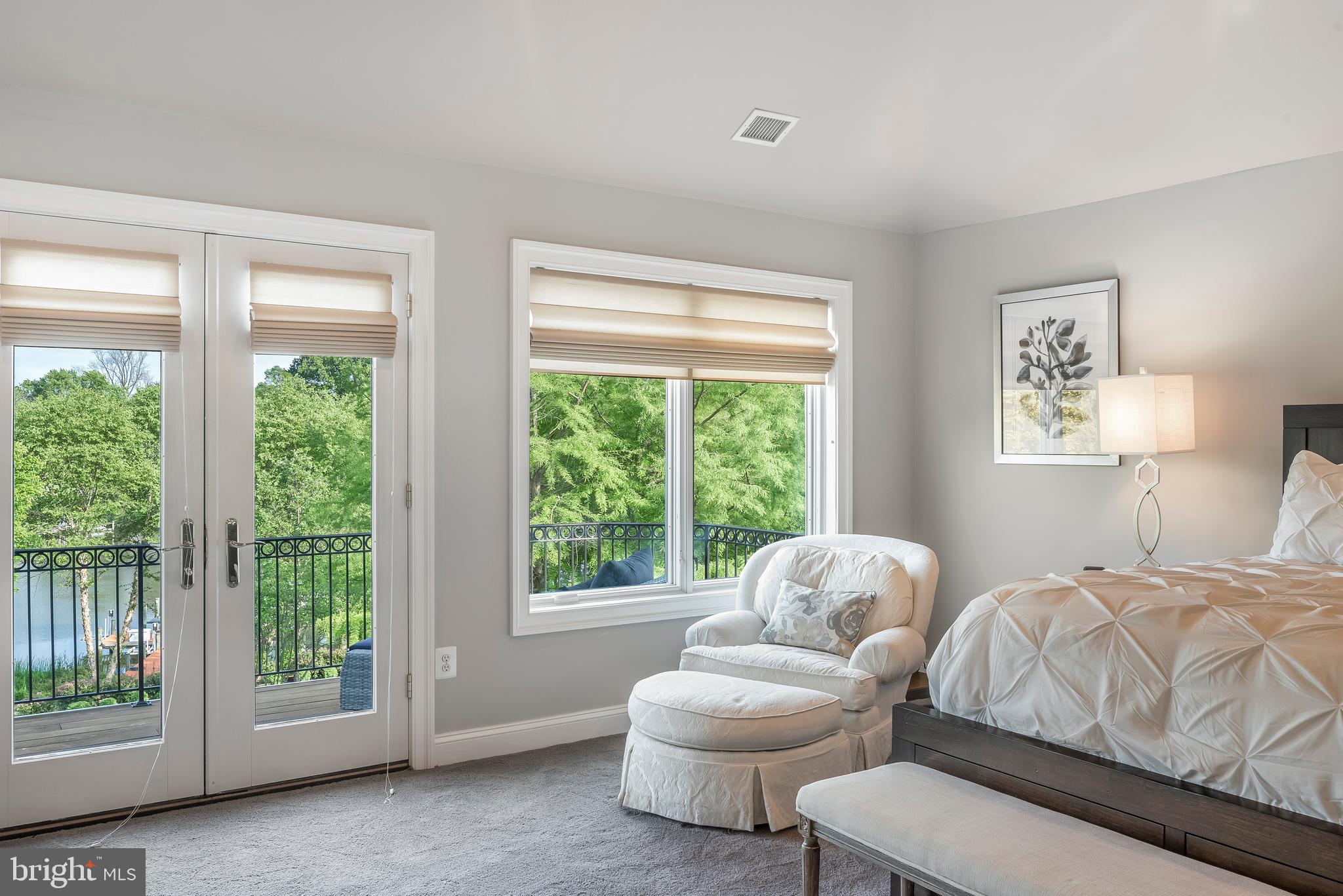 WAREHOUSE CREEK - Residential