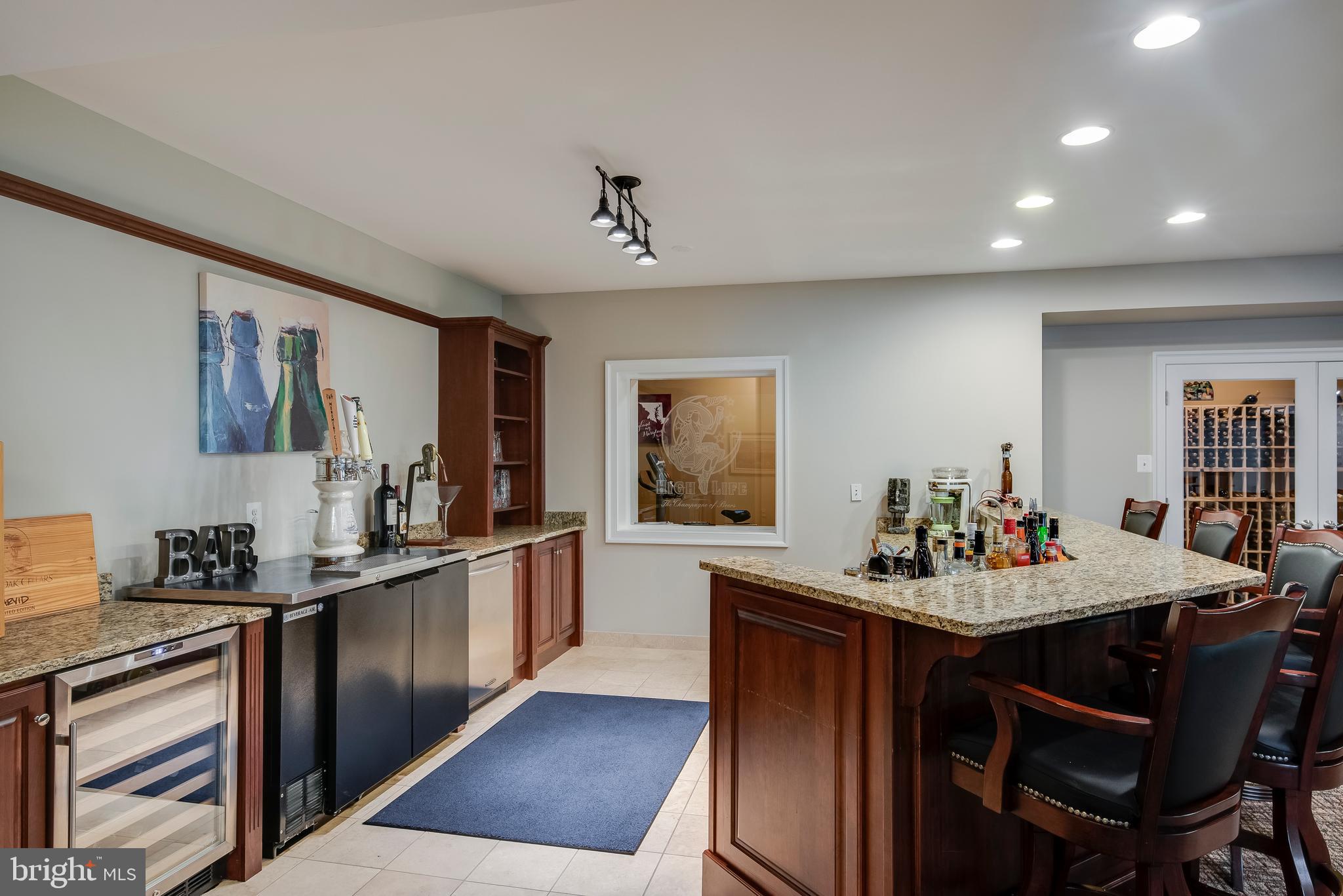 WAREHOUSE CREEK - Residential