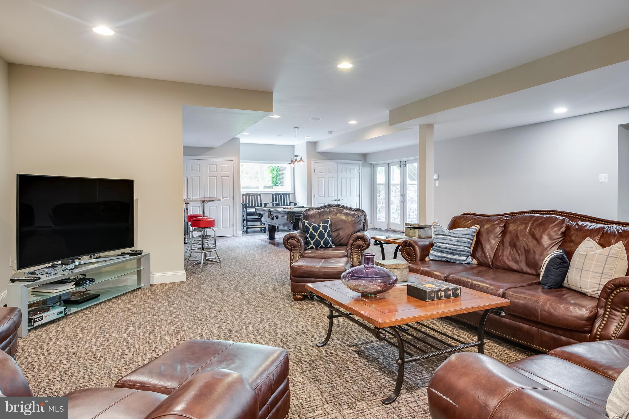 WAREHOUSE CREEK - Residential