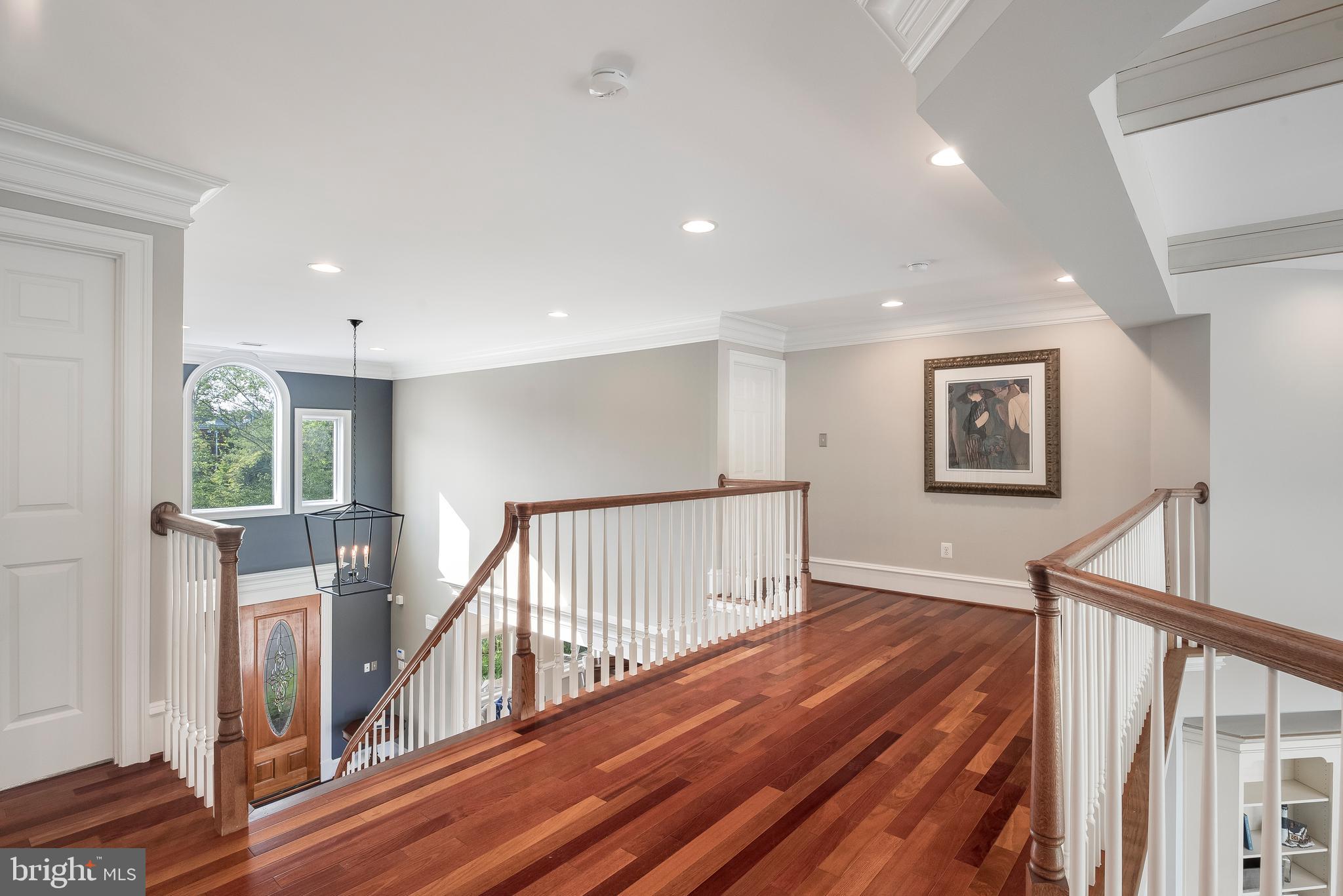 WAREHOUSE CREEK - Residential