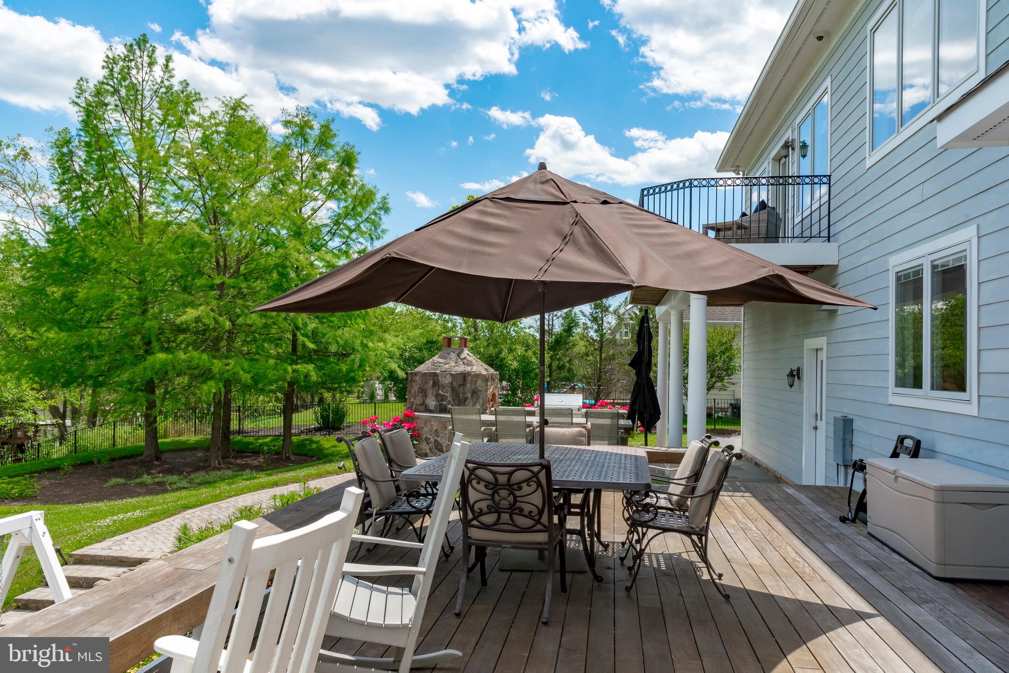 WAREHOUSE CREEK - Residential