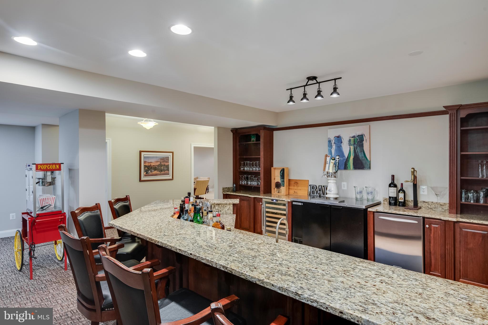 WAREHOUSE CREEK - Residential