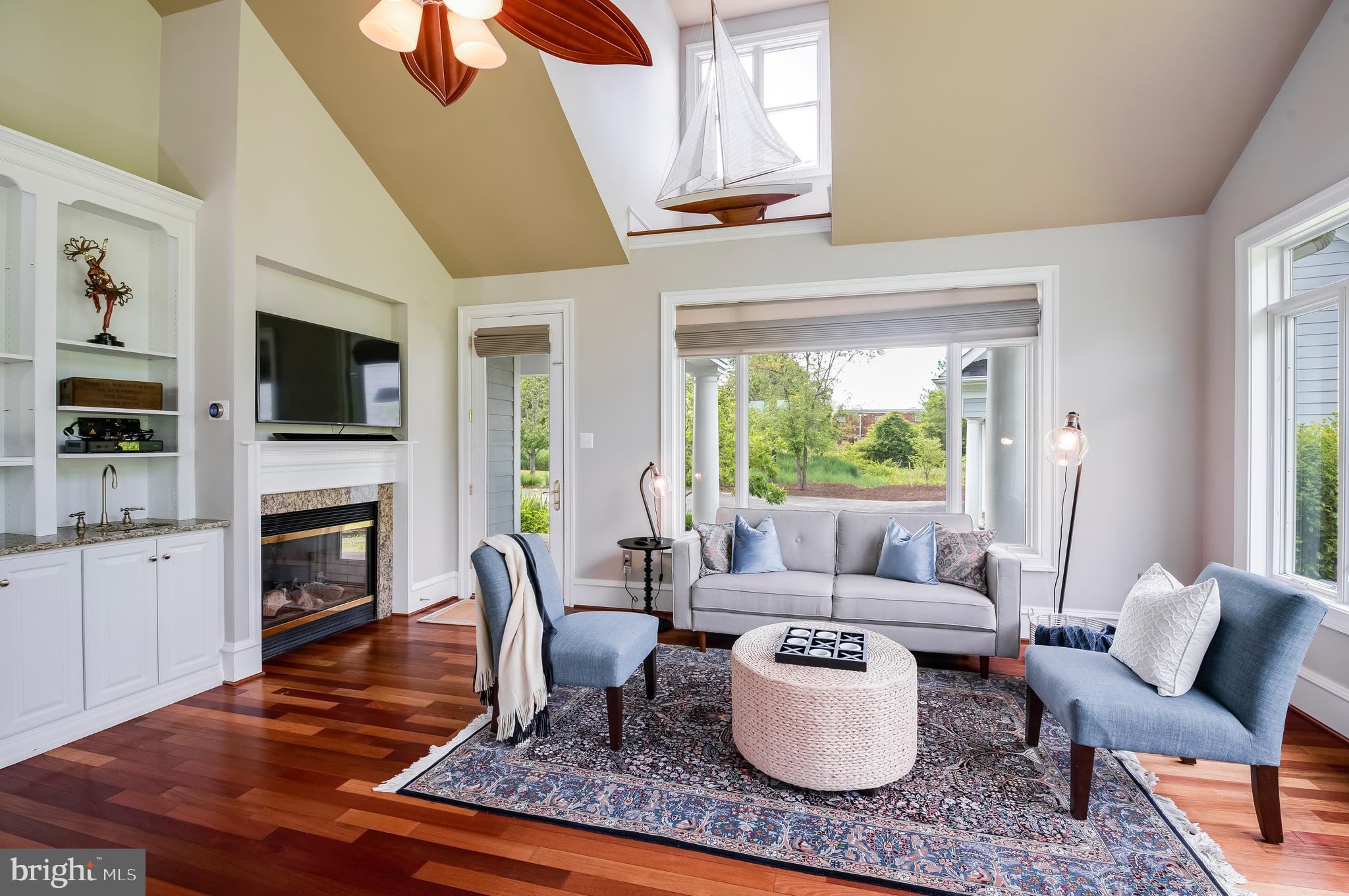 WAREHOUSE CREEK - Residential