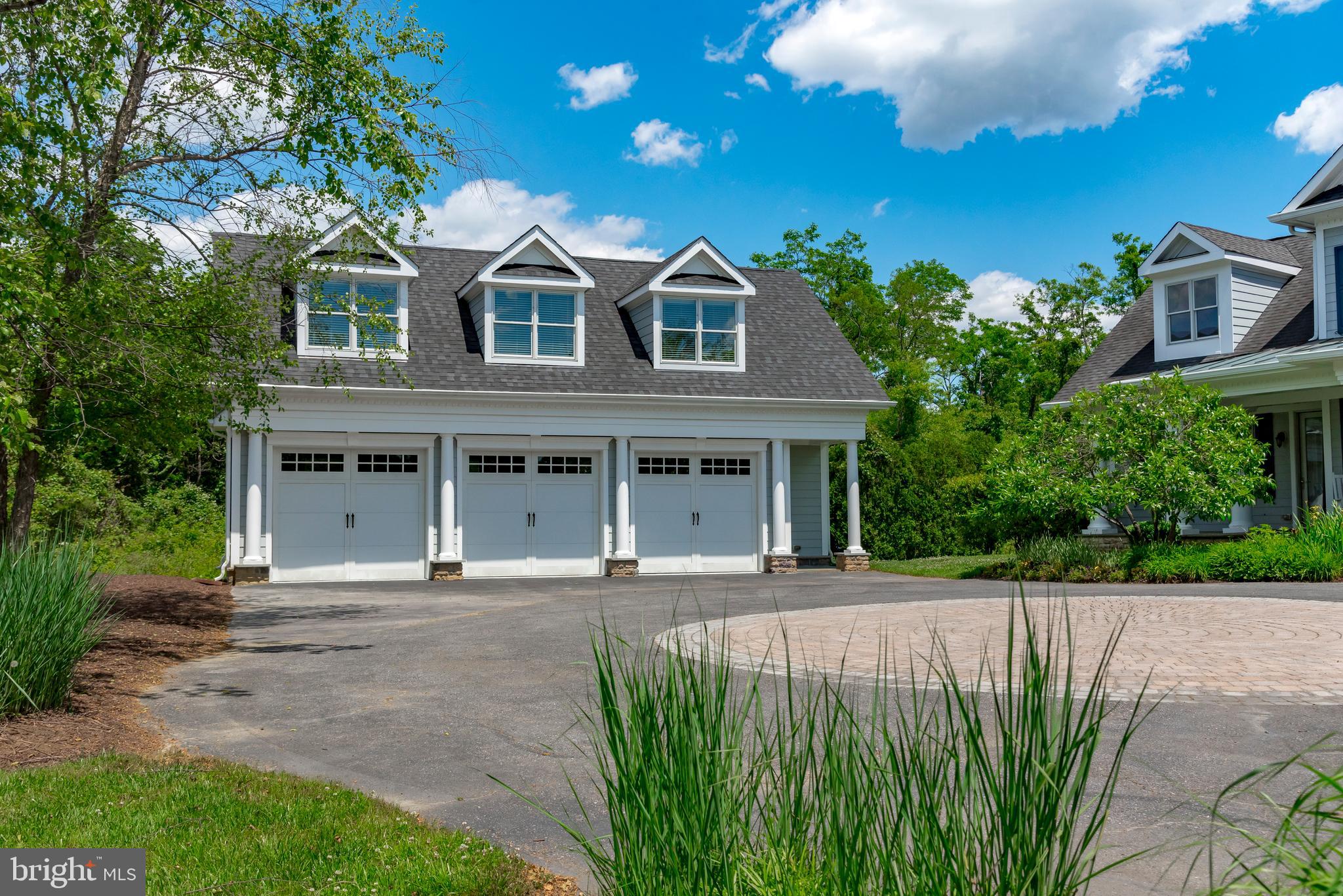 WAREHOUSE CREEK - Residential