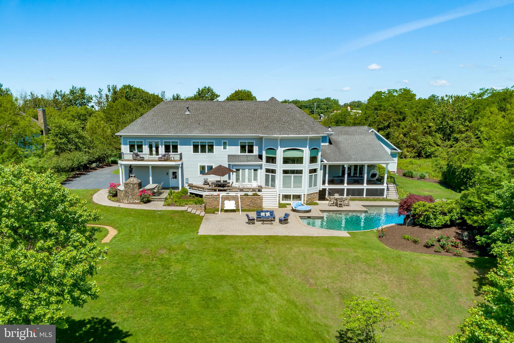 WAREHOUSE CREEK - Residential