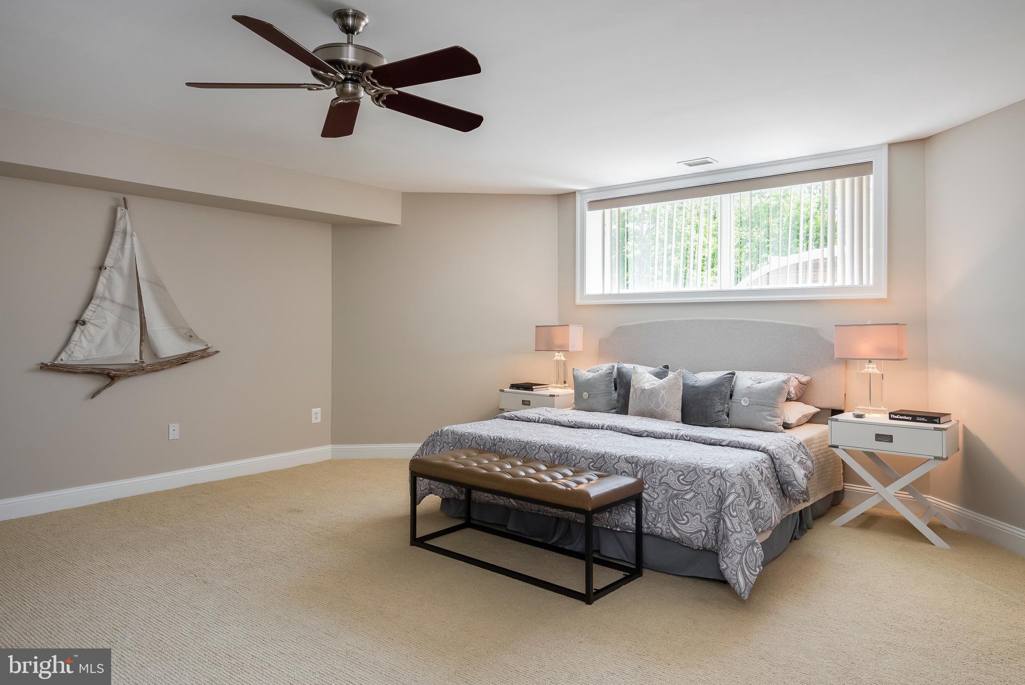 WAREHOUSE CREEK - Residential