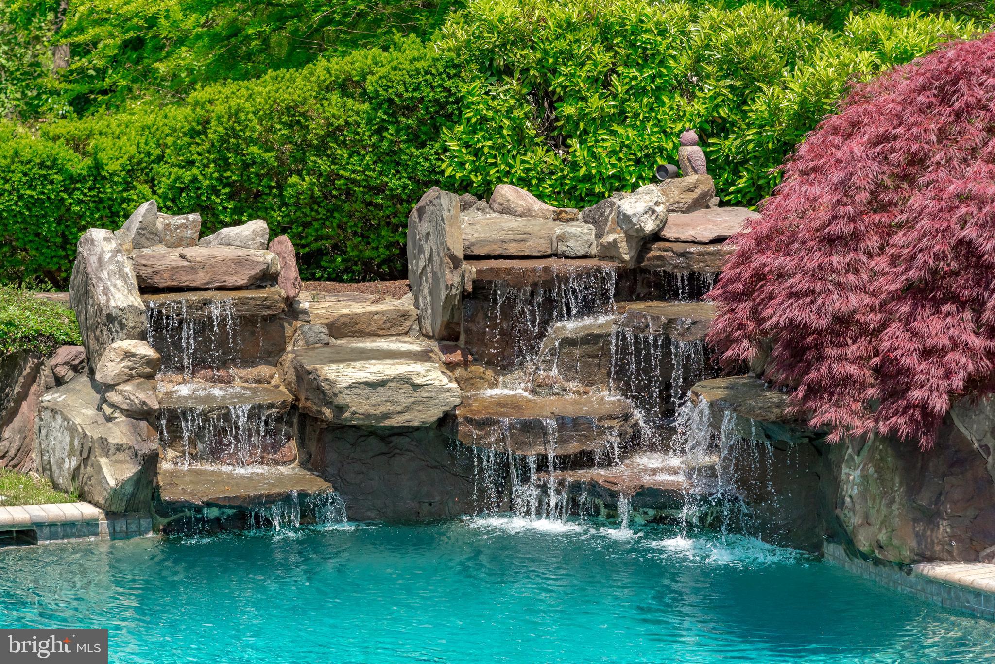 WAREHOUSE CREEK - Residential