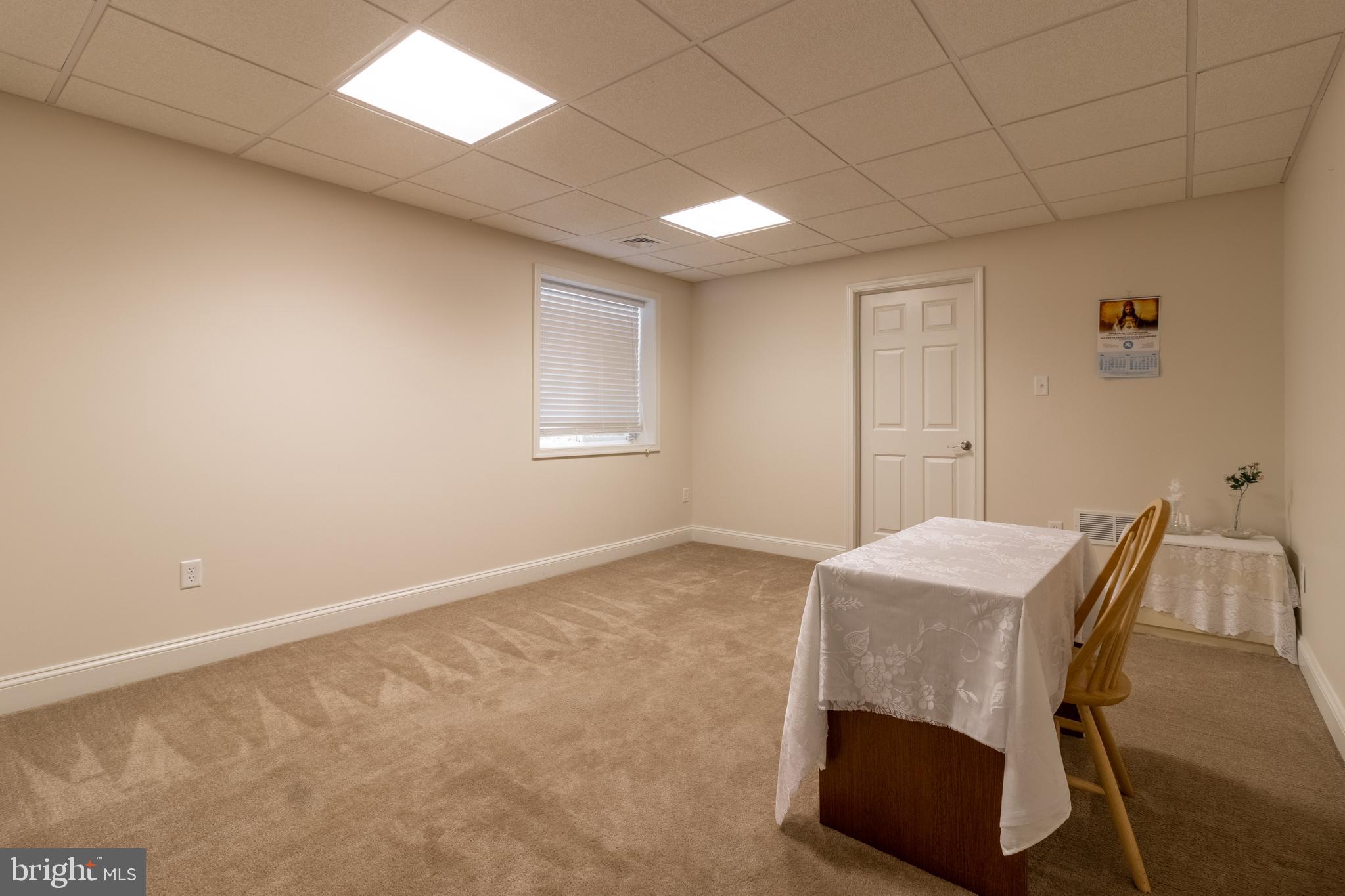 SAYBROOK - Residential