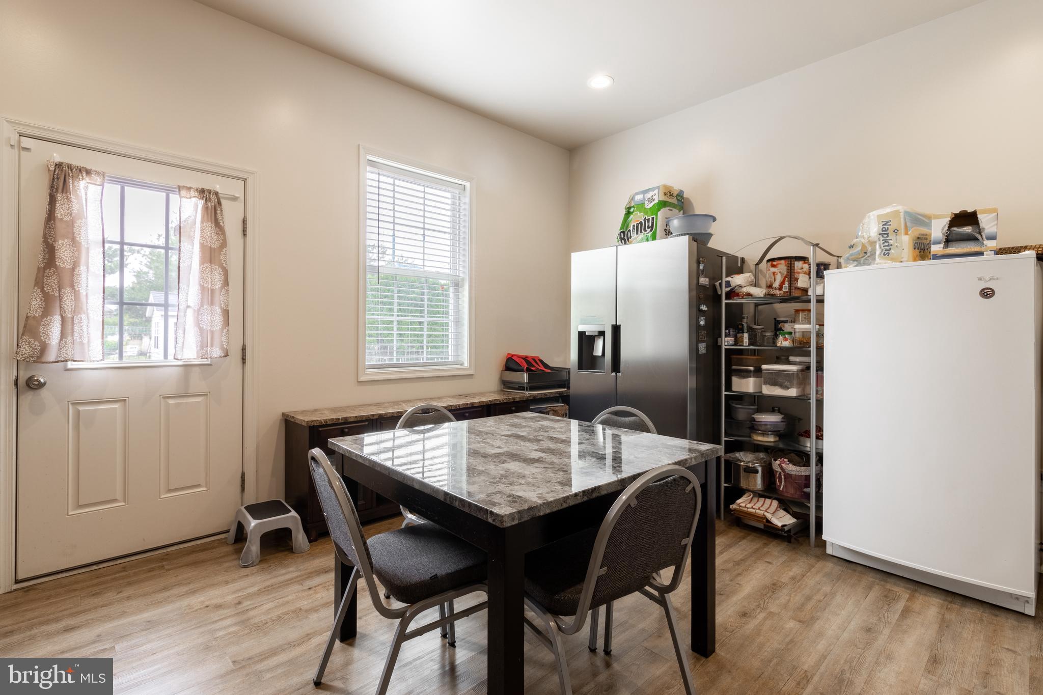 SAYBROOK - Residential