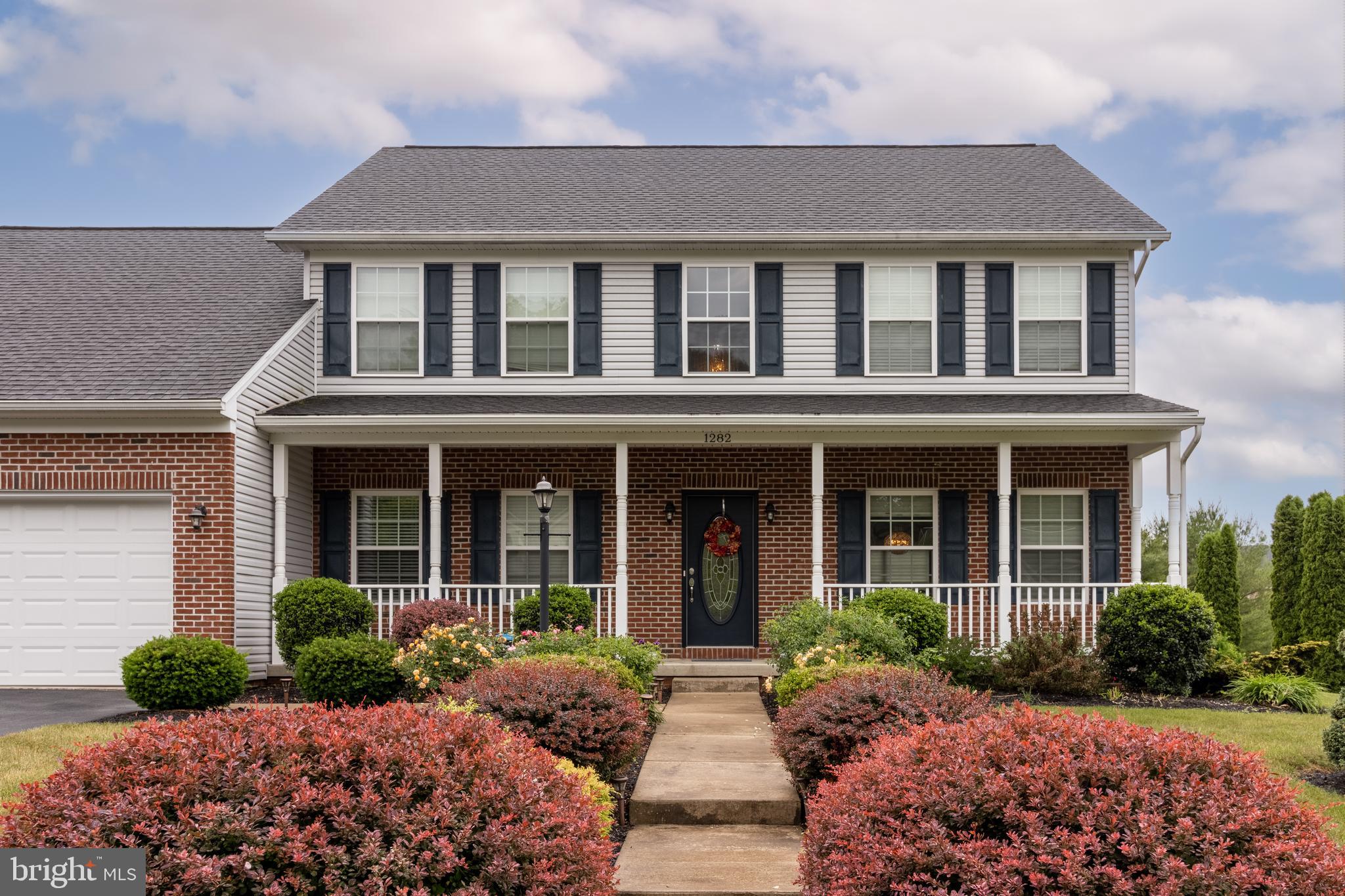 SAYBROOK - Residential