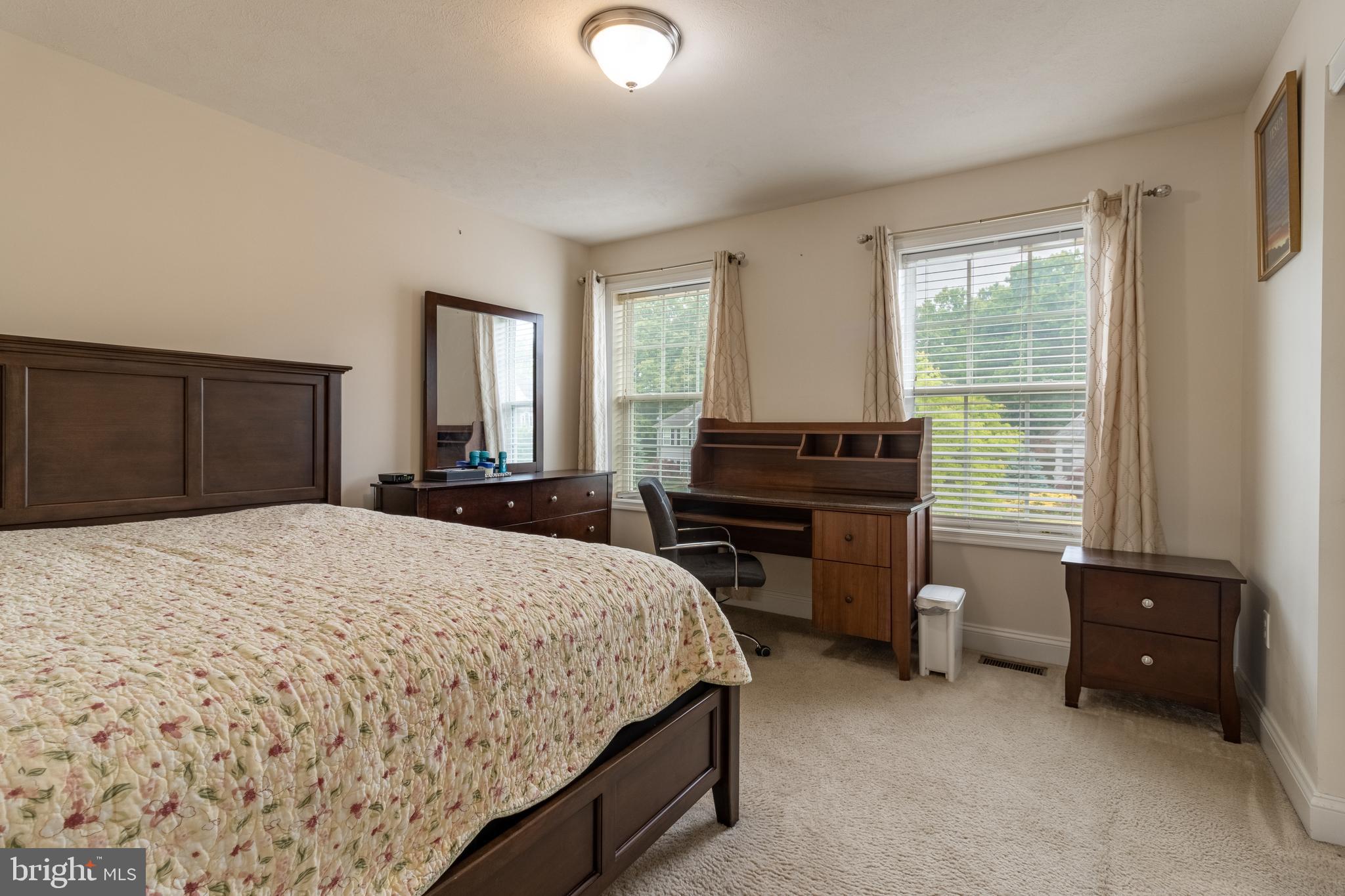 SAYBROOK - Residential