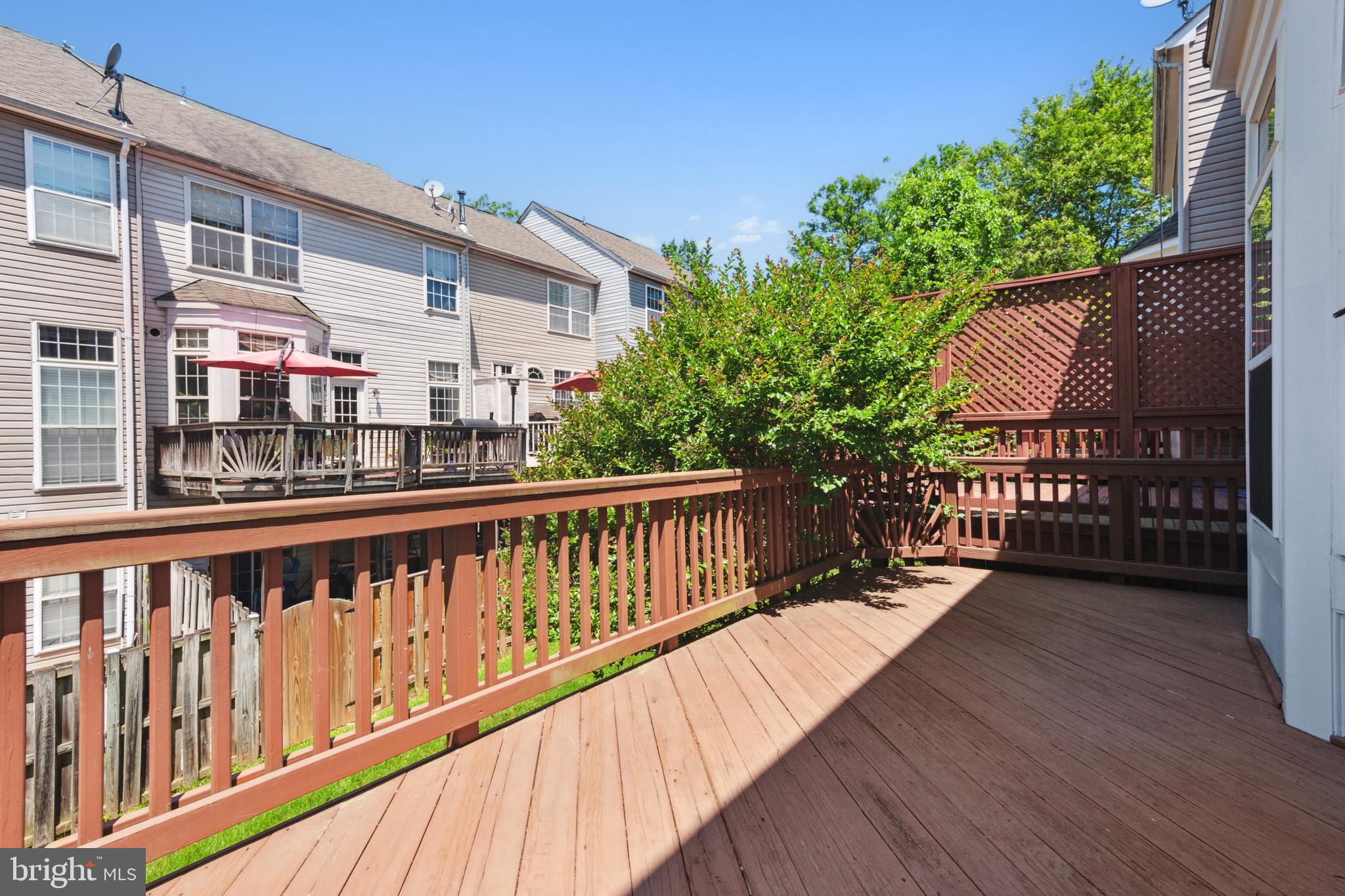 LOWES ISLAND/CASCADES - Residential Lease