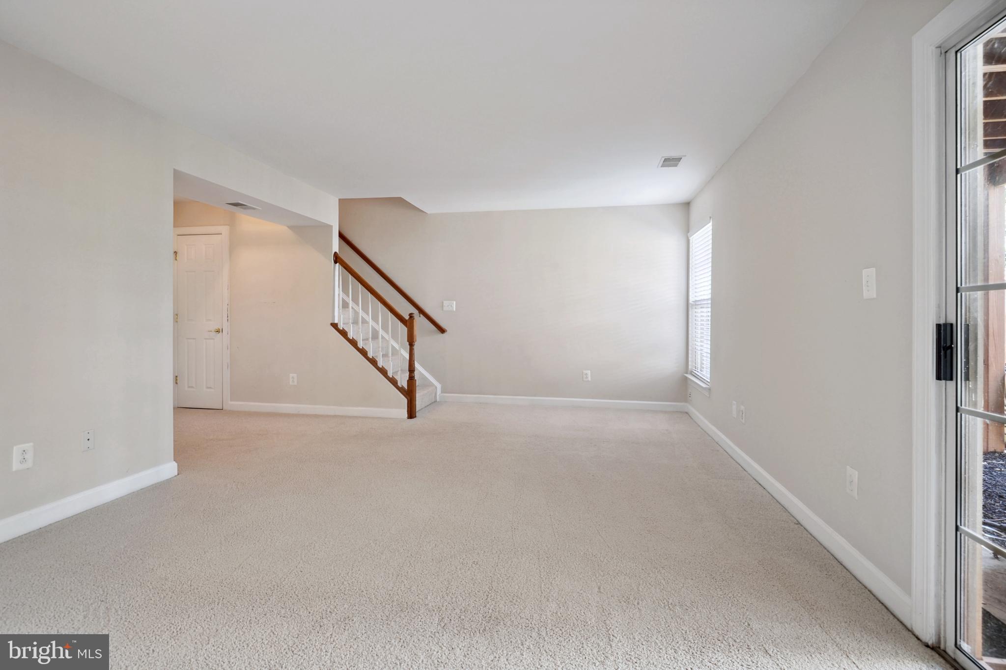 LOWES ISLAND/CASCADES - Residential Lease