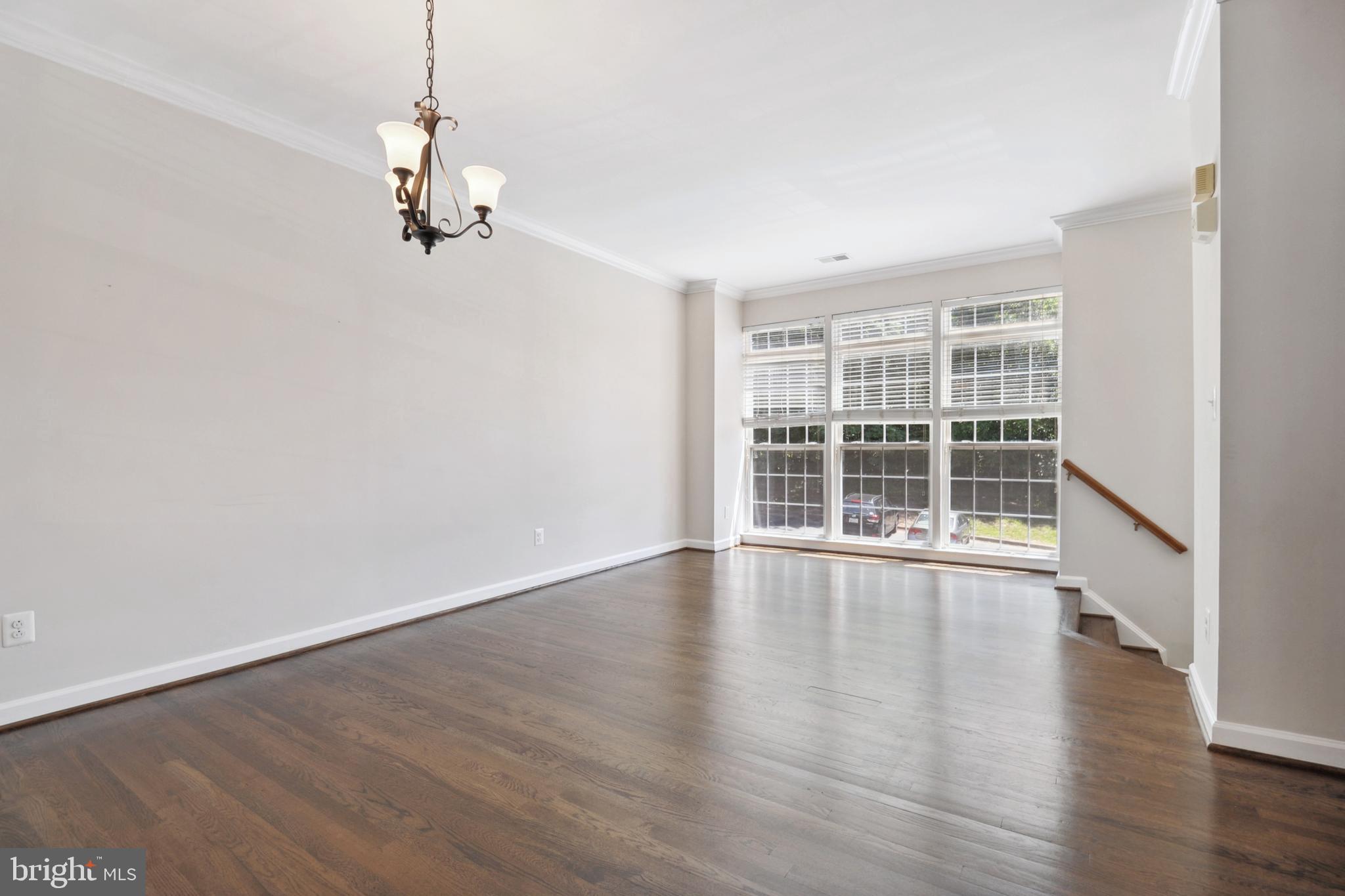 LOWES ISLAND/CASCADES - Residential Lease