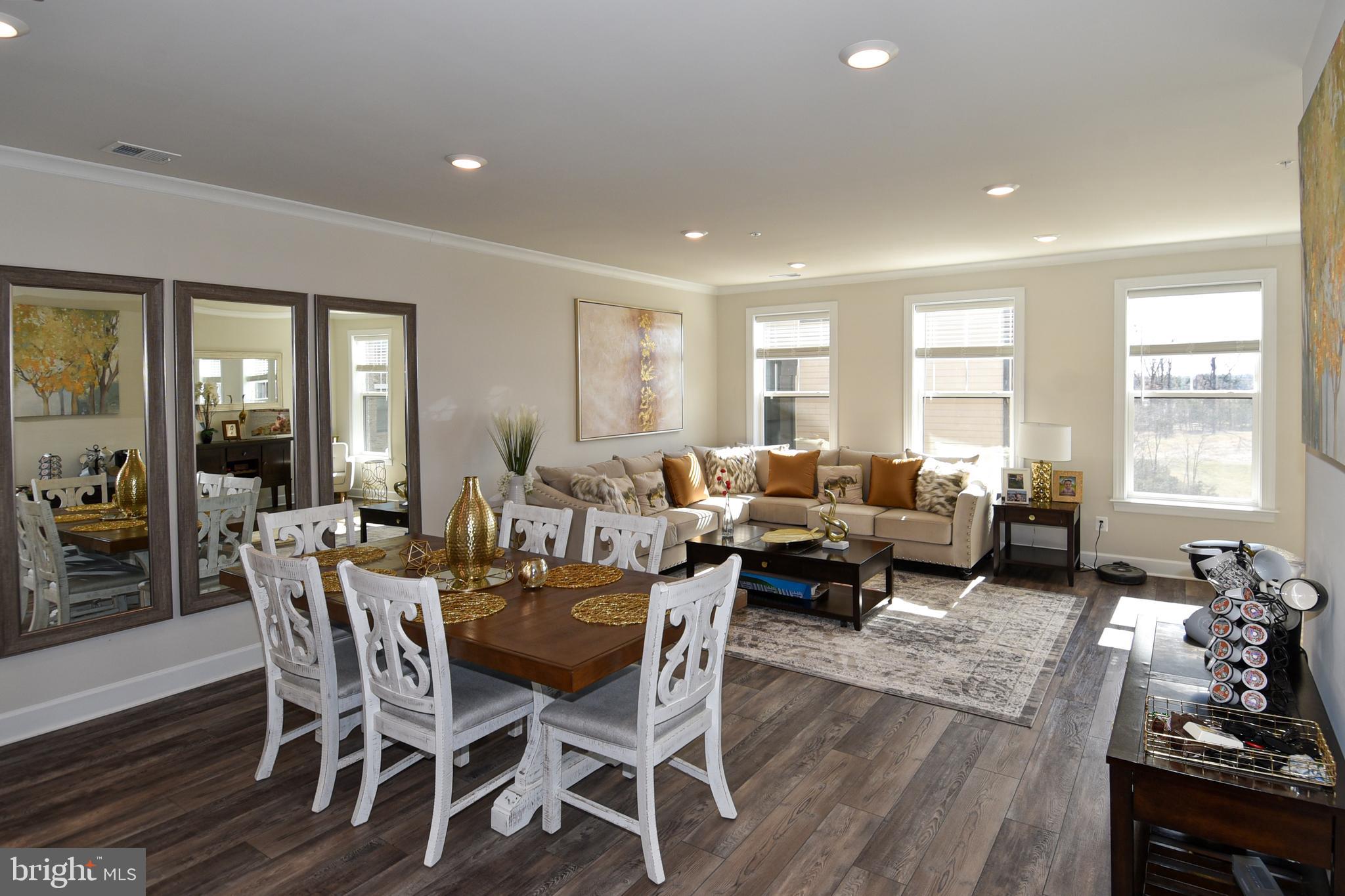 METRO WALK AT MOOREFIELD STATION - Residential Lease