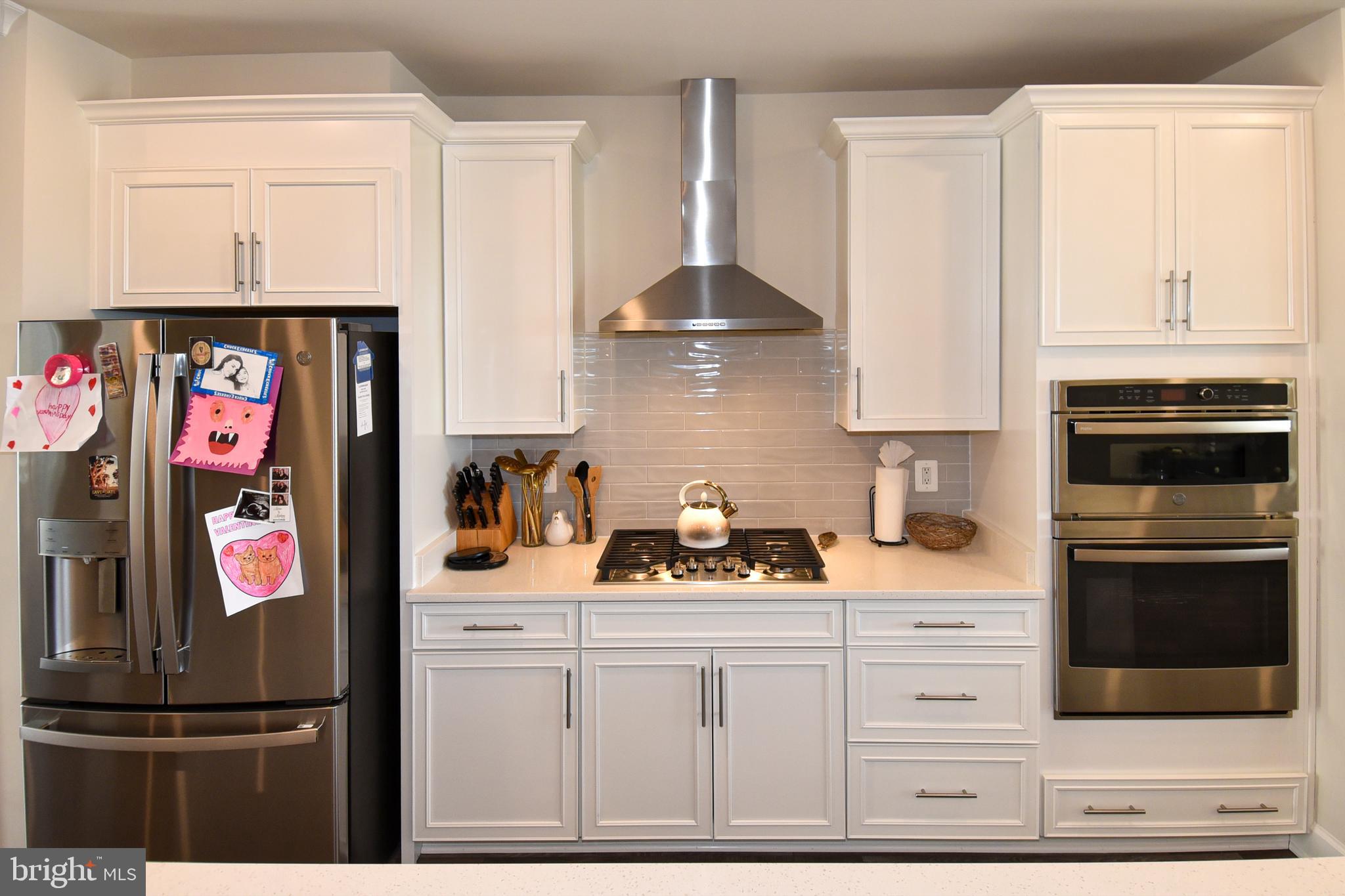 METRO WALK AT MOOREFIELD STATION - Residential Lease