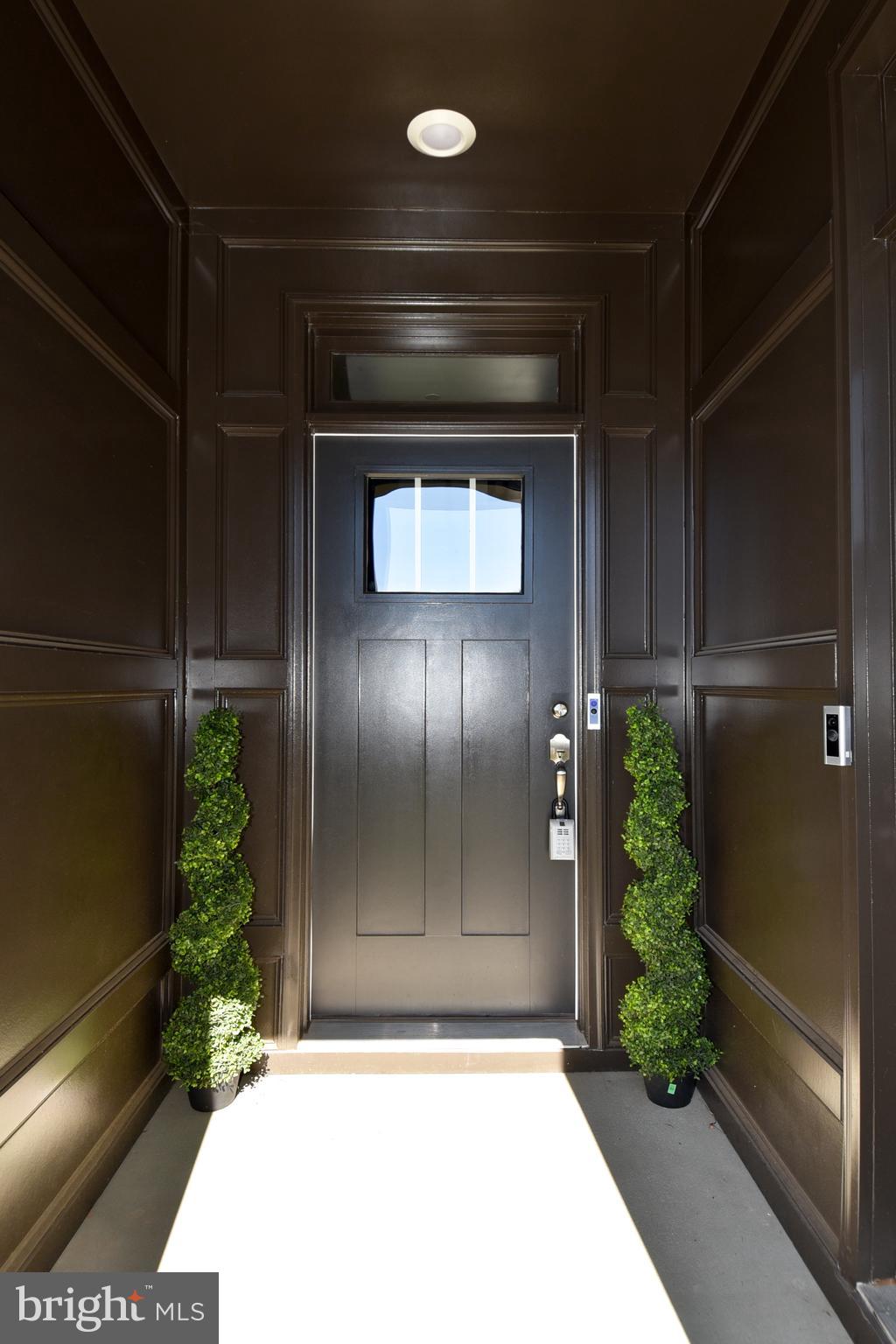 METRO WALK AT MOOREFIELD STATION - Residential Lease