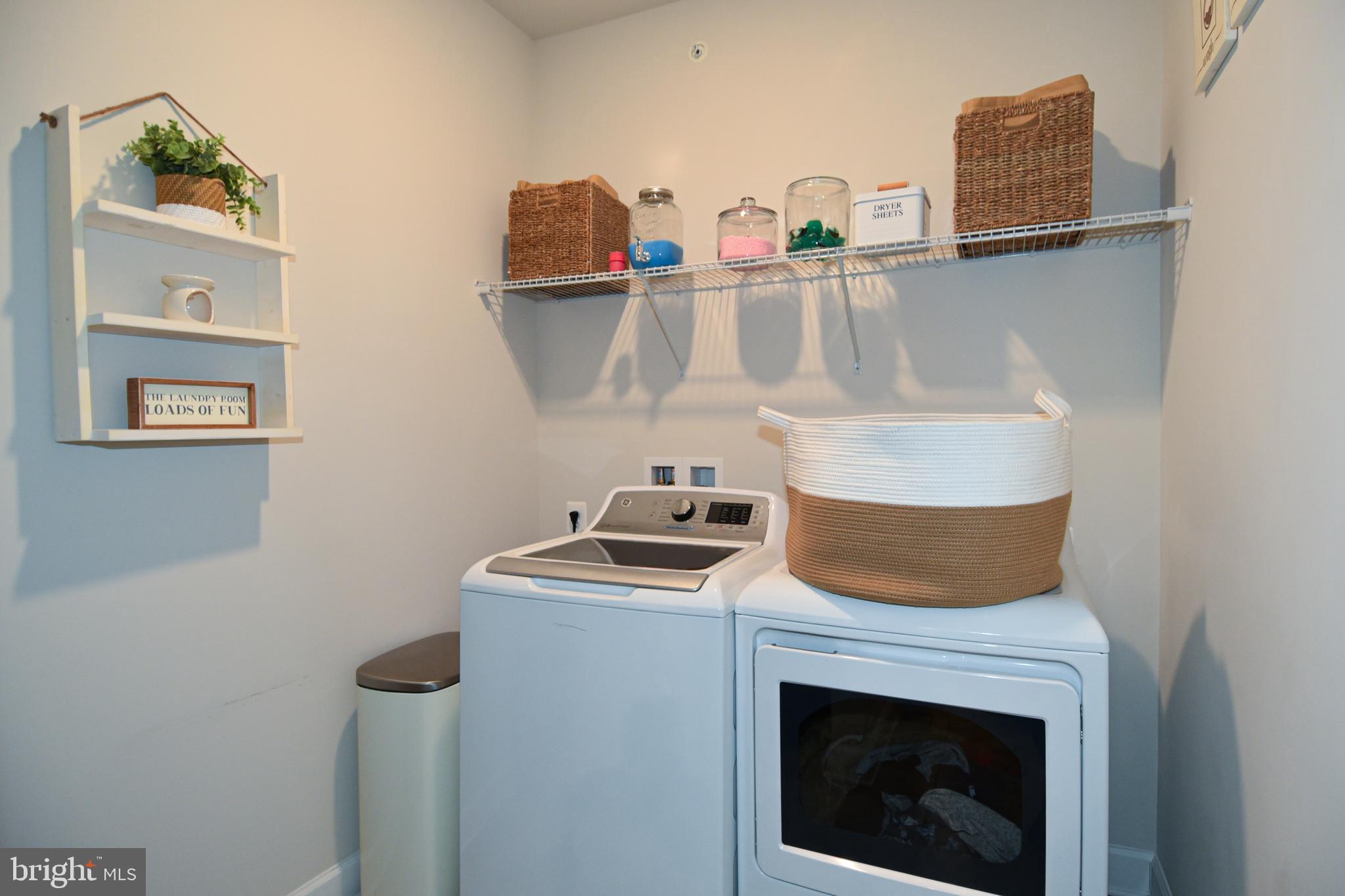 METRO WALK AT MOOREFIELD STATION - Residential Lease